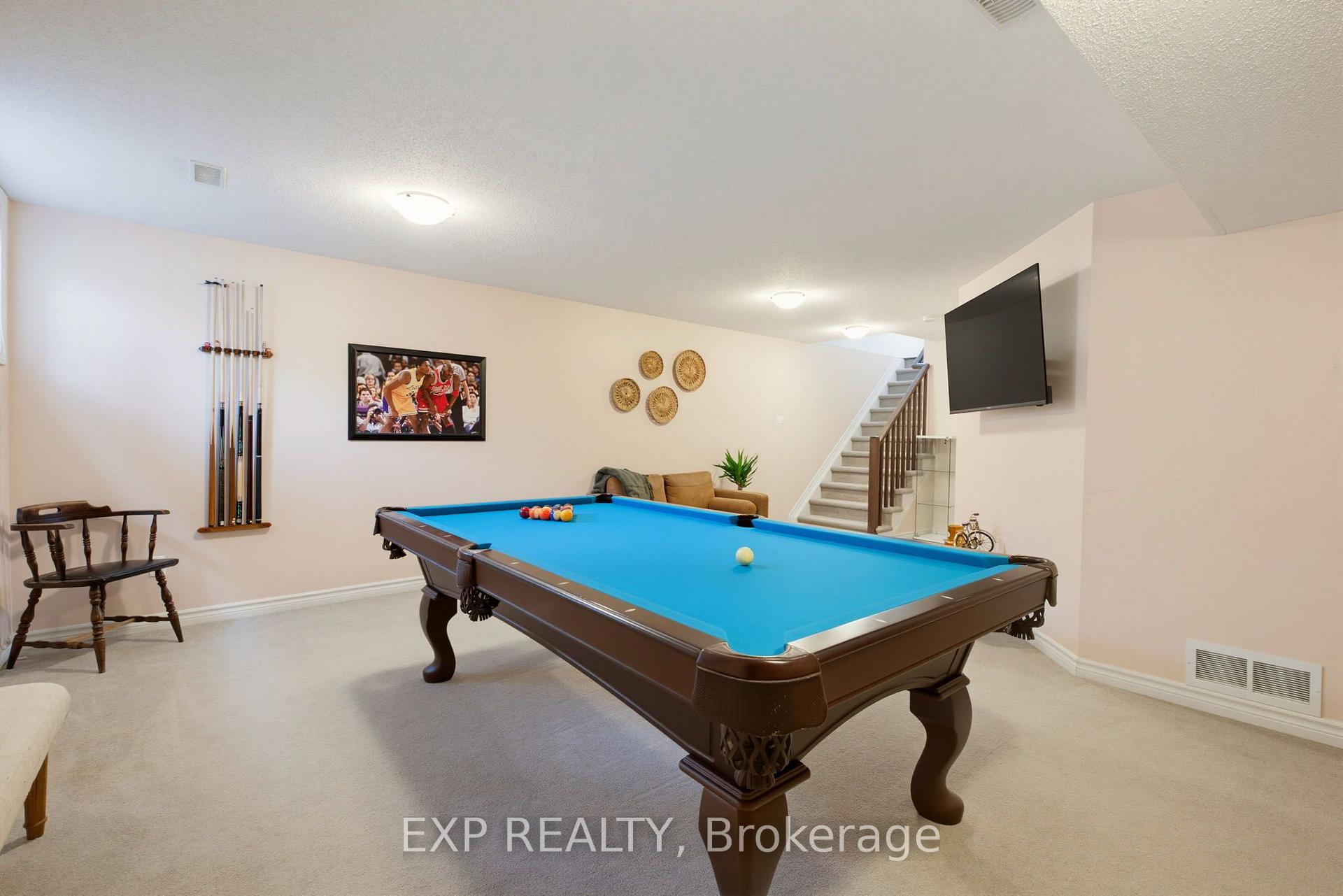 Photo 41 of 176 Manorwood Crescent, Ottawa, Blossom Park/Kemp Park/Findlay Creek — HOMEH