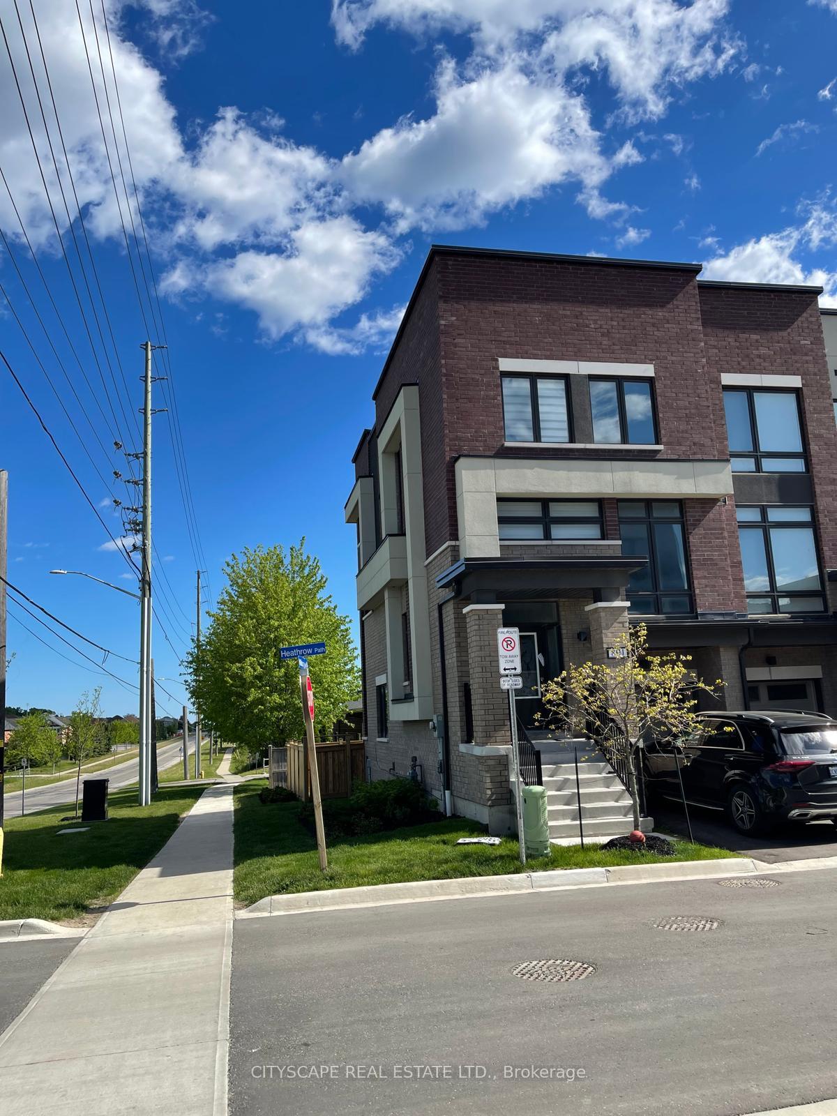 Photo 5 of 801 Heathrow Path N, Oshawa, Samac — HOMEH