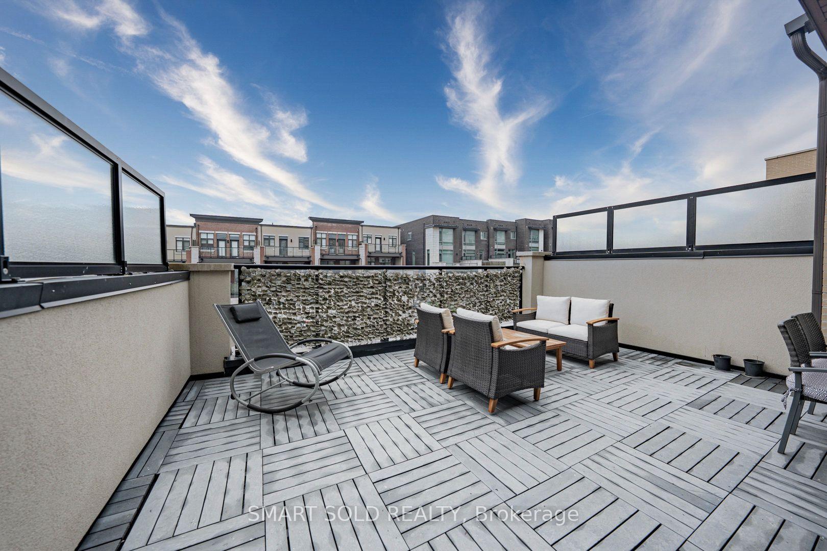 Photo 14 of 585 Marc Santi Boulevard, Vaughan, Patterson — HOMEH