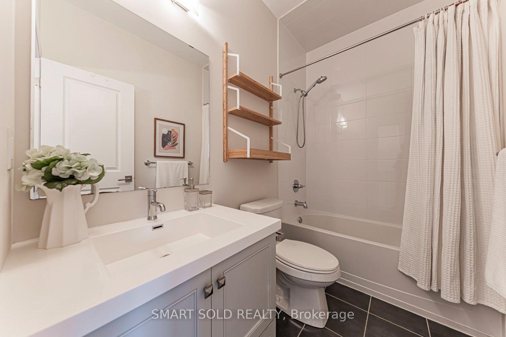 Photo 42 of 585 Marc Santi Boulevard, Vaughan, Patterson — HOMEH