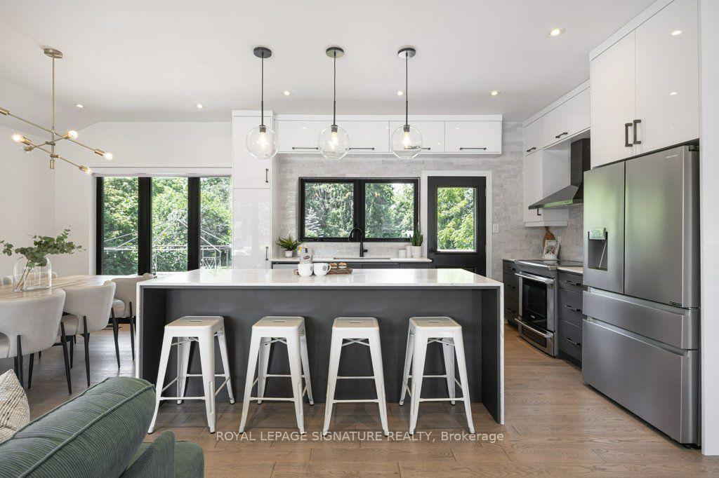 Photo 6 of 14 Bonacres Avenue, Scarborough, Centennial Scarborough — HOMEH