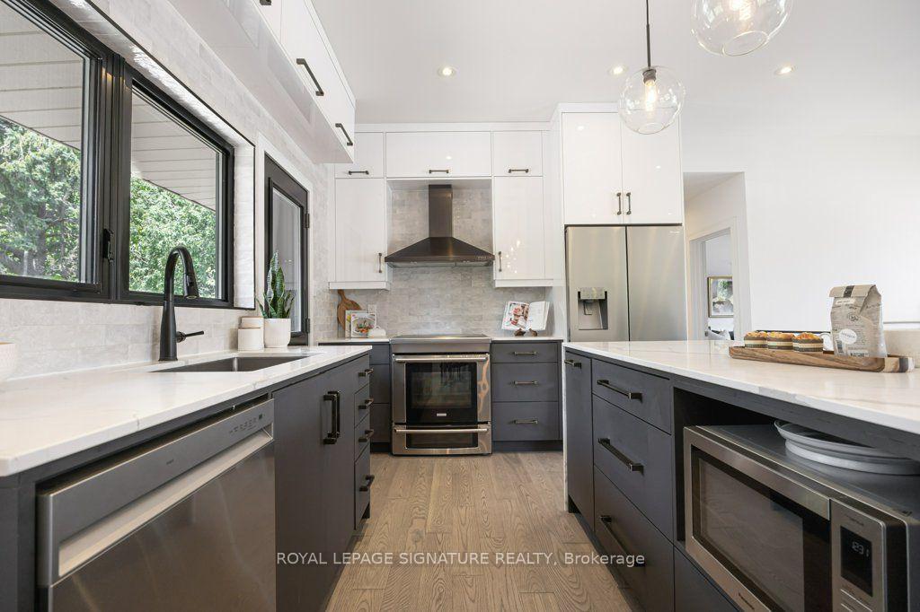 Photo 9 of 14 Bonacres Avenue, Scarborough, Centennial Scarborough — HOMEH