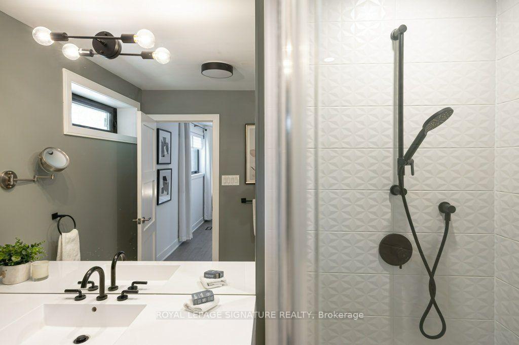 Photo 19 of 14 Bonacres Avenue, Scarborough, Centennial Scarborough — HOMEH