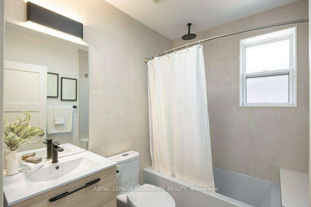 Photo 25 of 14 Bonacres Avenue, Scarborough, Centennial Scarborough — HOMEH