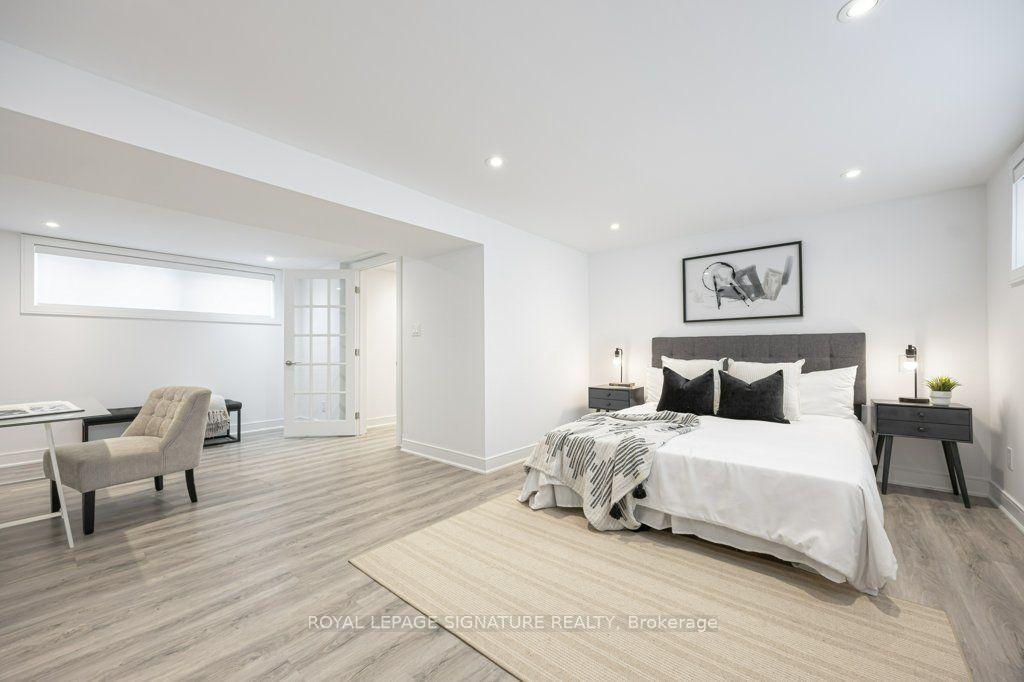 Photo 35 of 14 Bonacres Avenue, Scarborough, Centennial Scarborough — HOMEH
