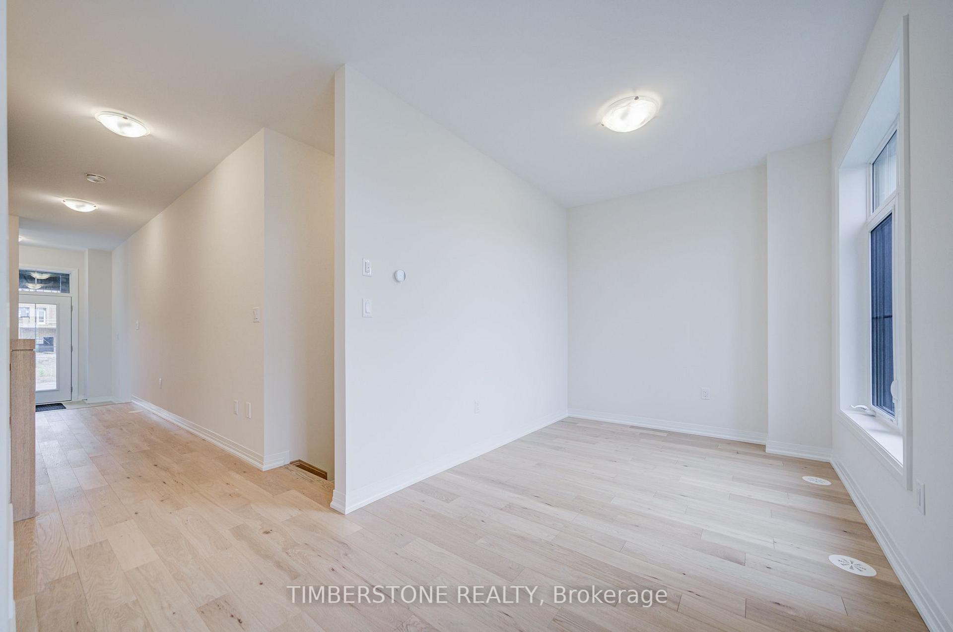 Photo 8 of 74 Blue Pond Drive, Brampton, Northwest Brampton — HOMEH
