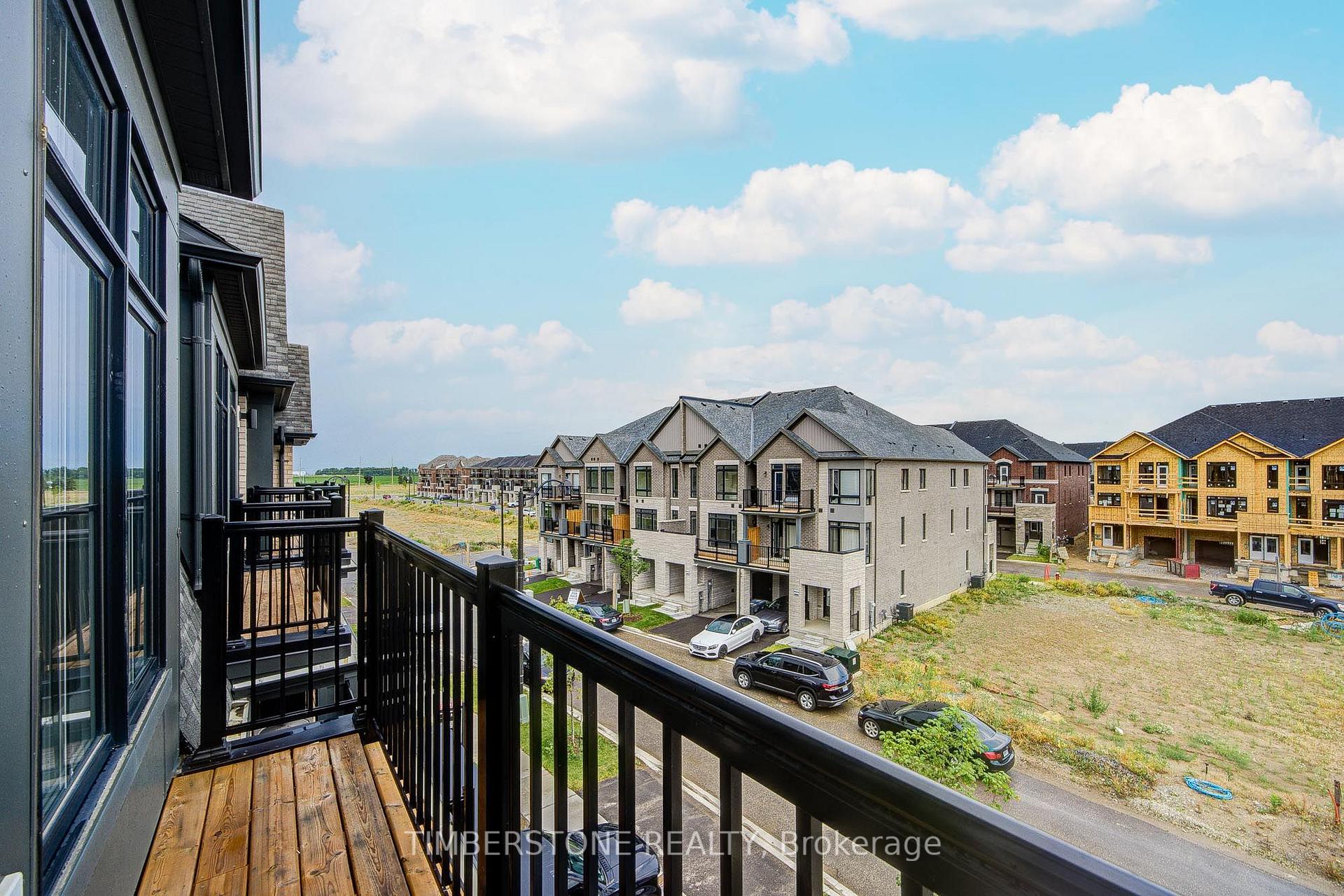 Photo 45 of 74 Blue Pond Drive, Brampton, Northwest Brampton — HOMEH
