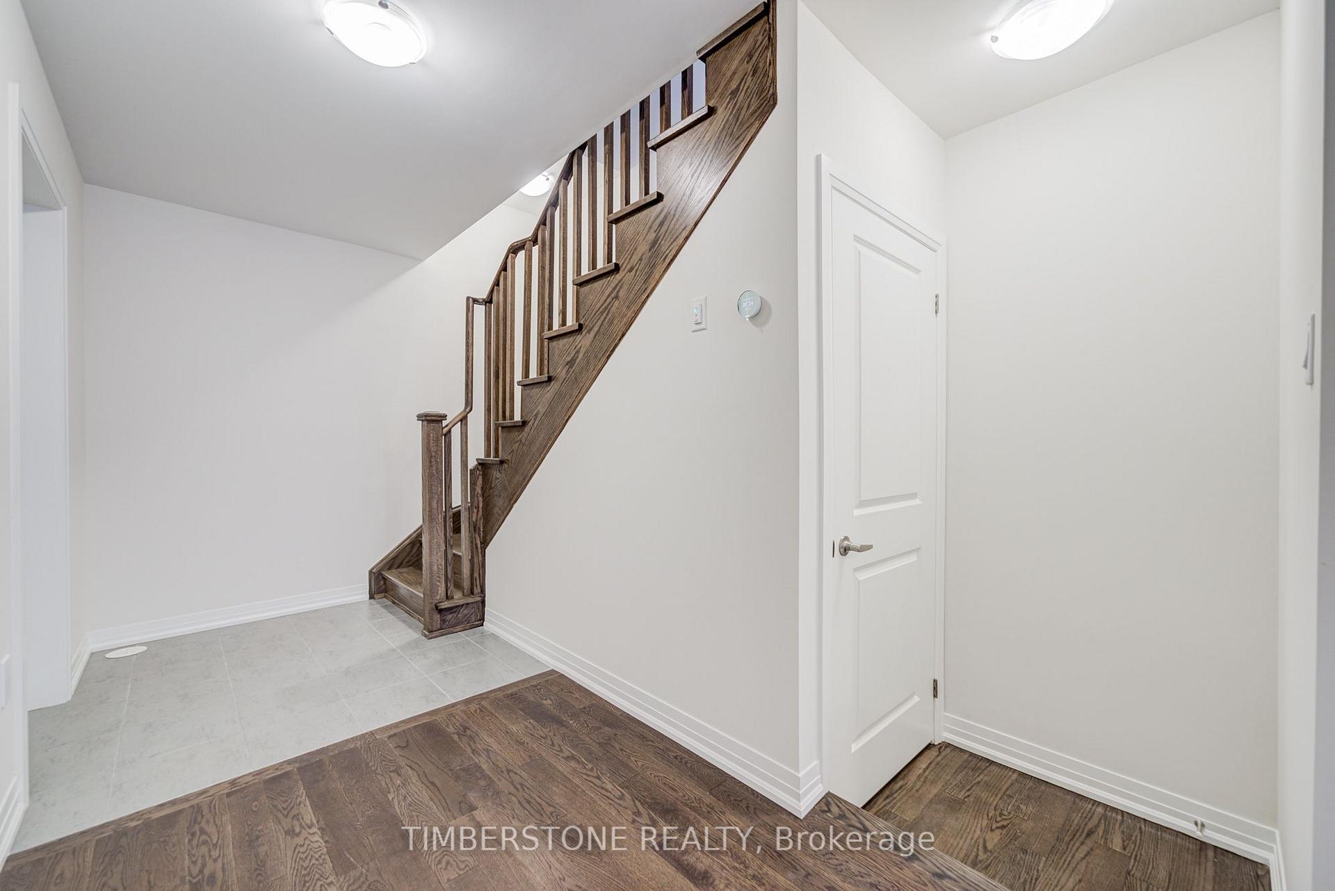 Photo 6 of 21 Bonnington Drive, Brampton, Northwest Brampton — HOMEH