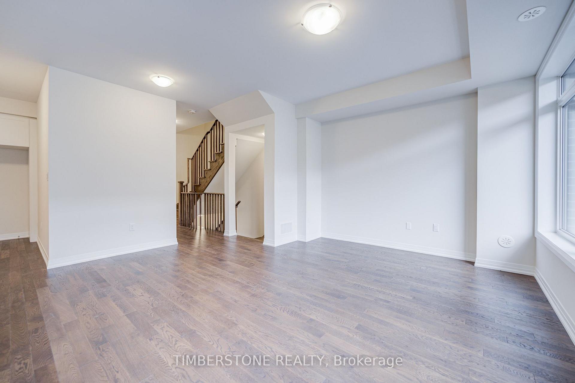 Photo 12 of 21 Bonnington Drive, Brampton, Northwest Brampton — HOMEH