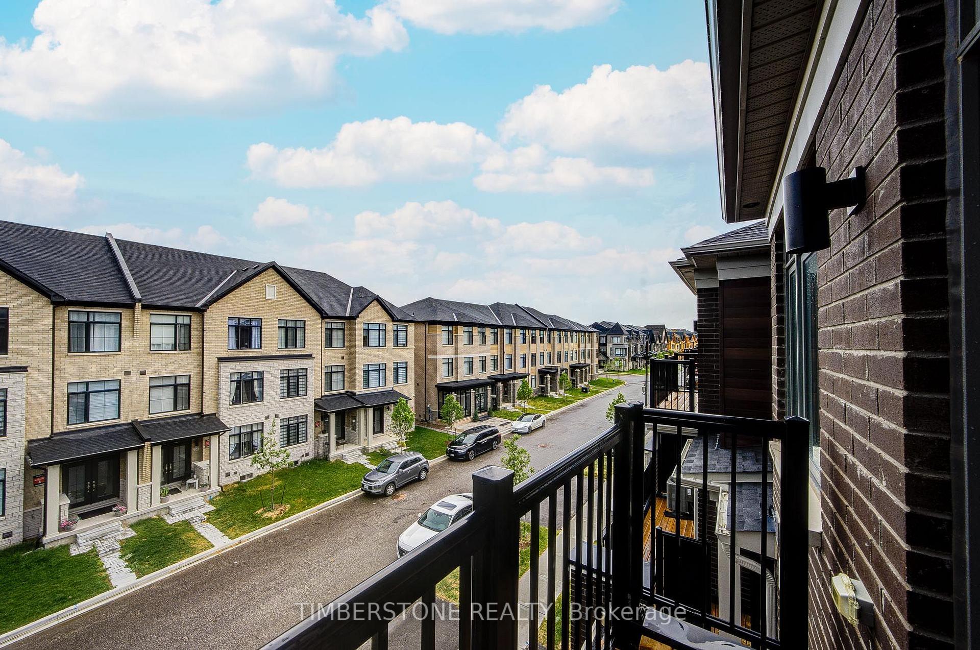 Photo 35 of 21 Bonnington Drive, Brampton, Northwest Brampton — HOMEH