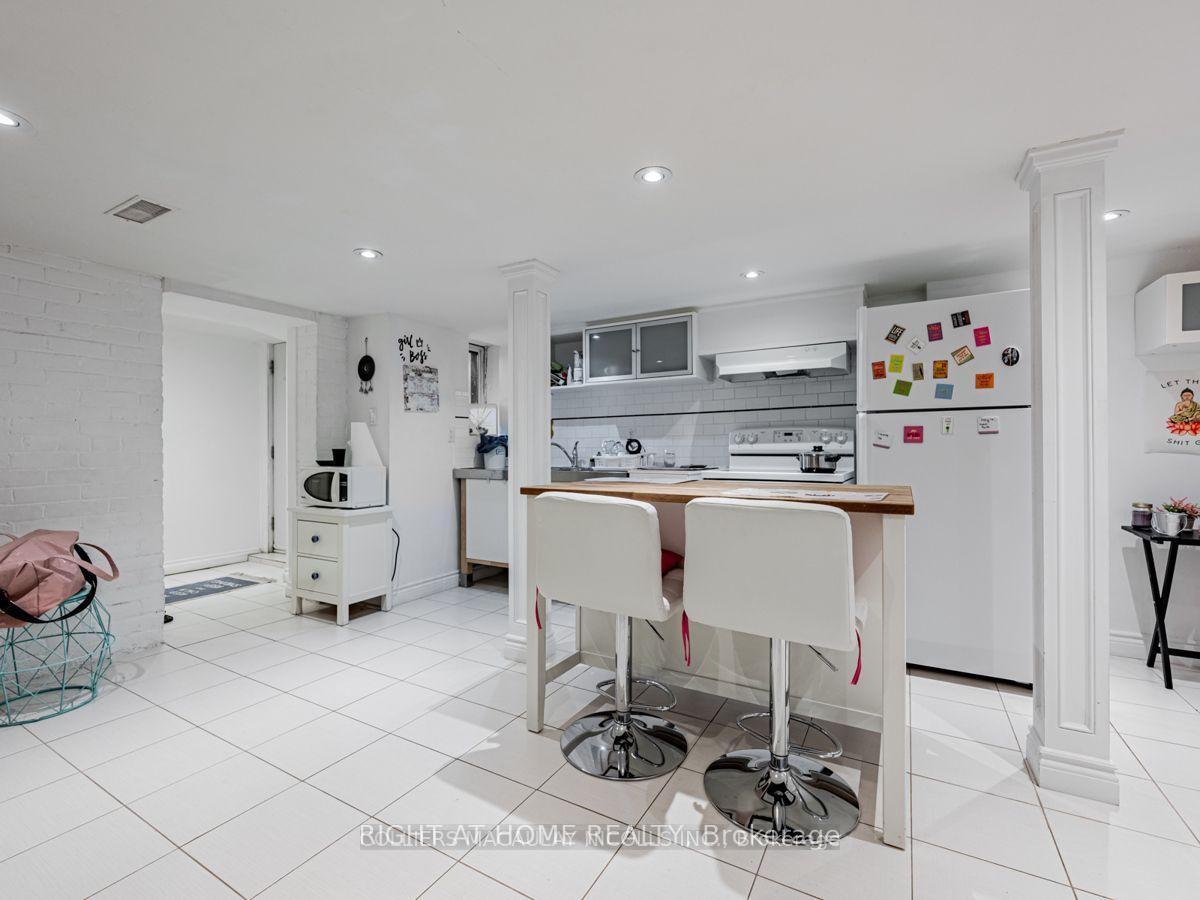 Photo 1 of Unit B, 1069 College Street, Toronto, Little Portugal — HOMEH