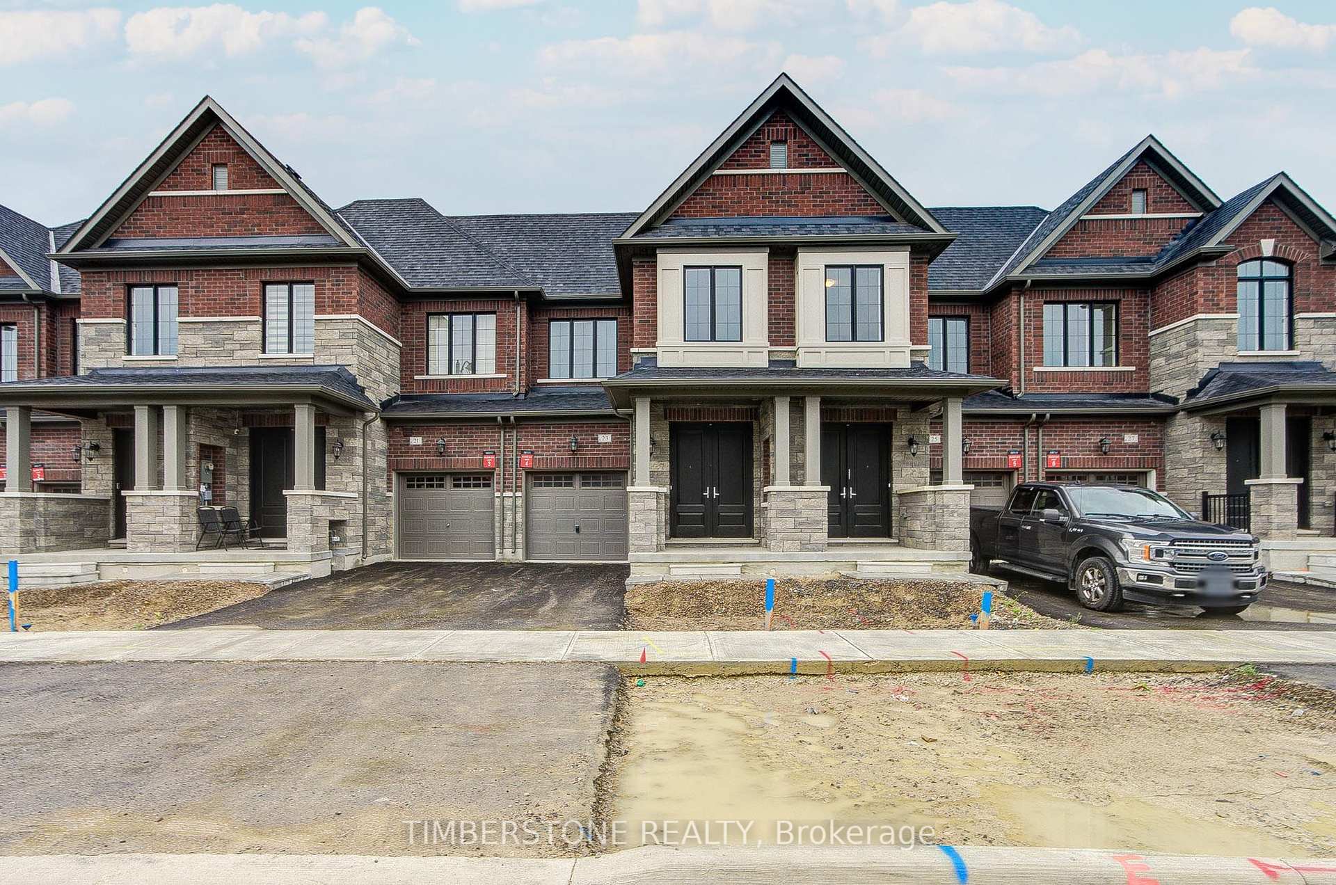Photo 2 of 23 Boswell Drive, Brampton, Bram East — HOMEH