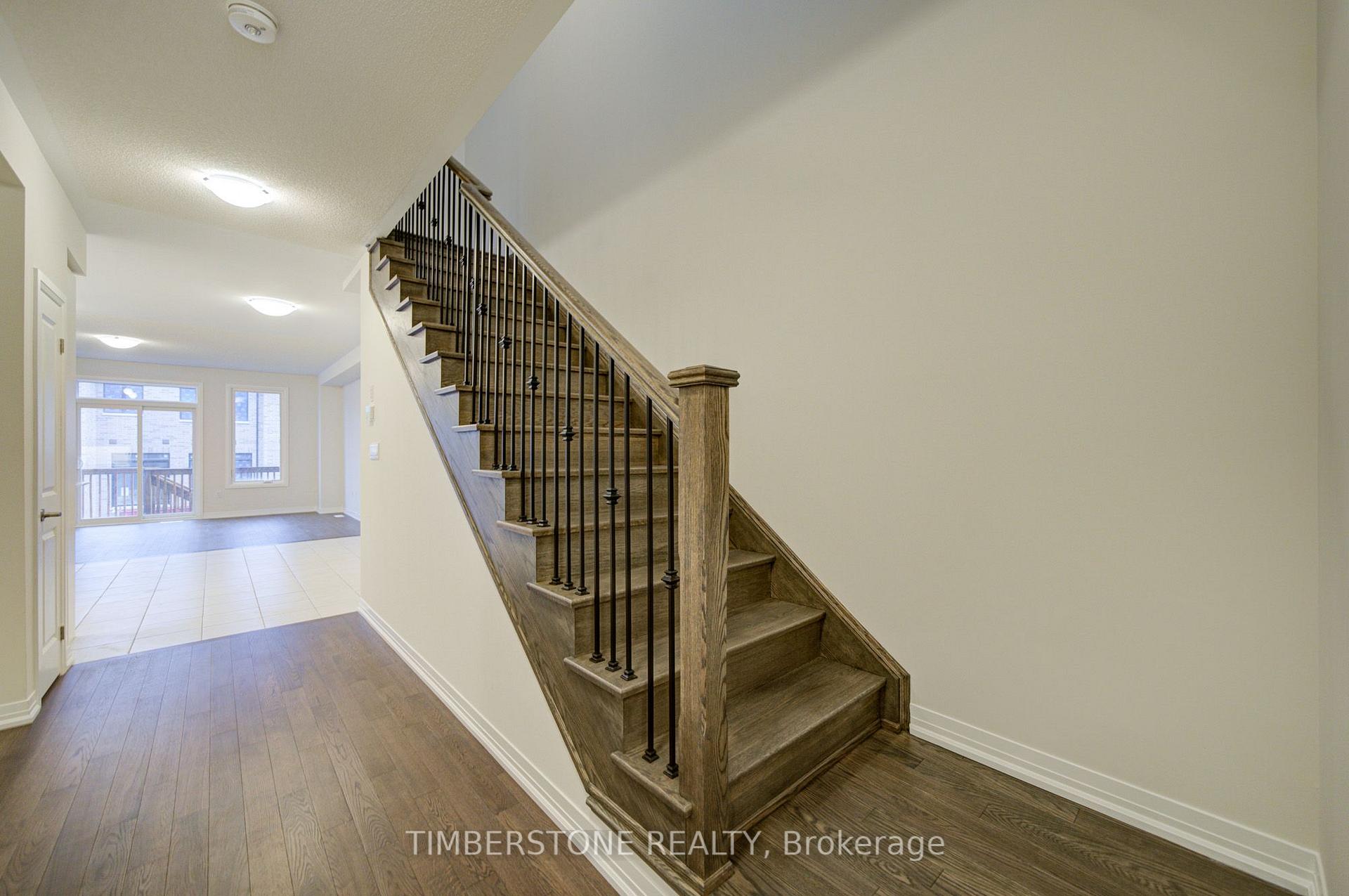 Photo 7 of 2907 Nakina Street, Pickering, Rural Pickering — HOMEH