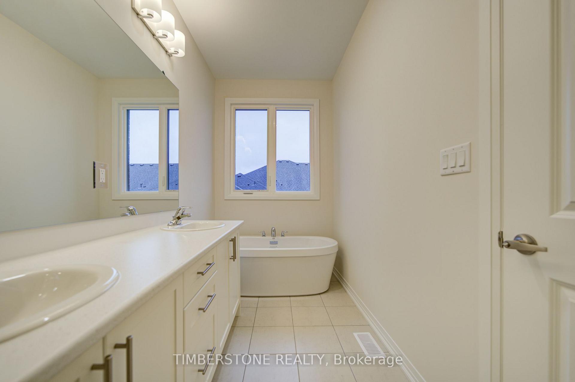 Photo 38 of 2907 Nakina Street, Pickering, Rural Pickering — HOMEH