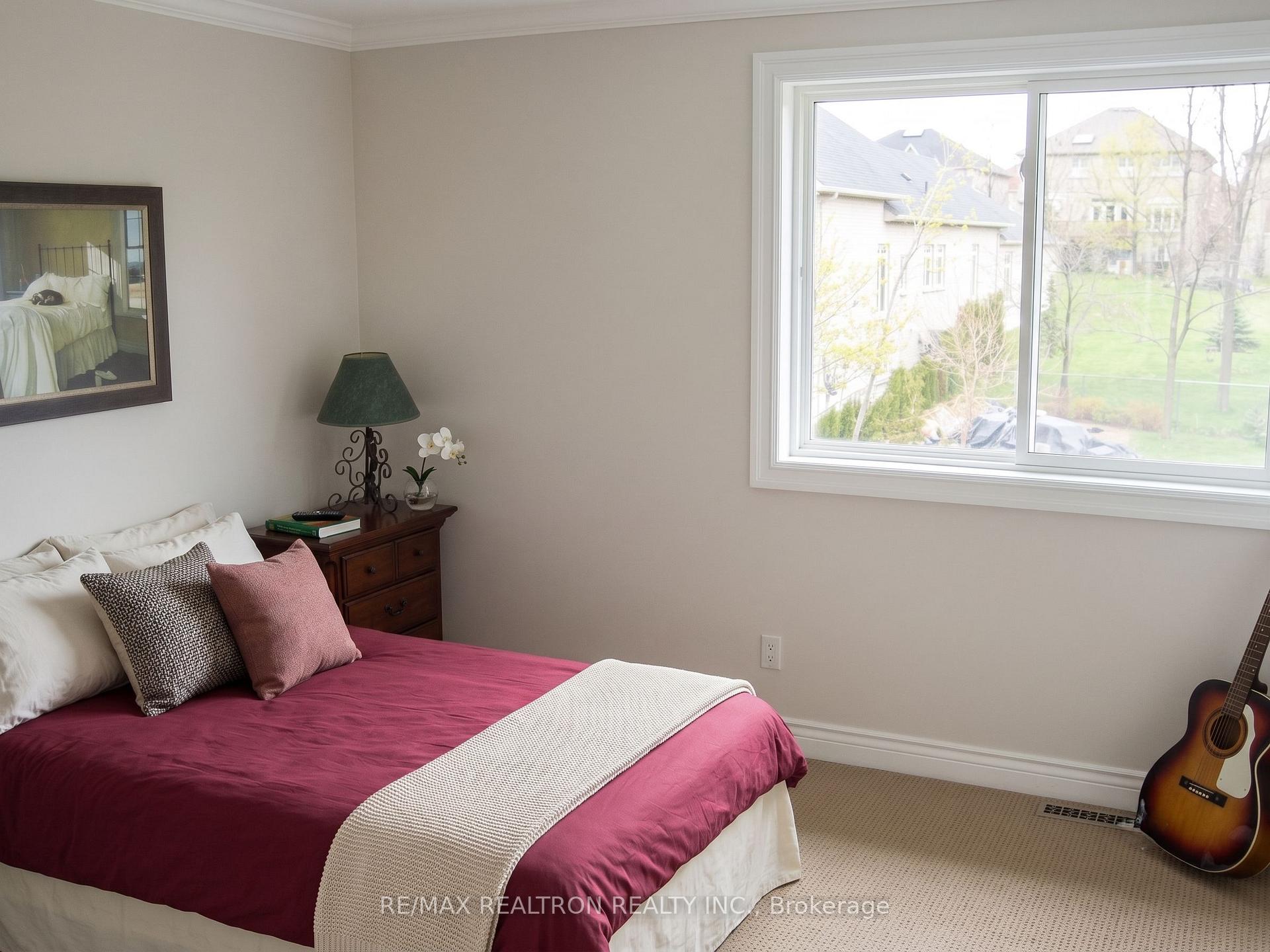 Photo 10 of 166 Weldrick Road, Richmond Hill, North Richvale — HOMEH