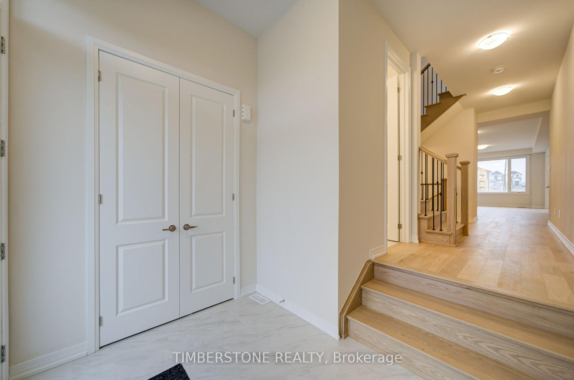 Photo 4 of 3361 Deepglade Path, Pickering, Rural Pickering — HOMEH