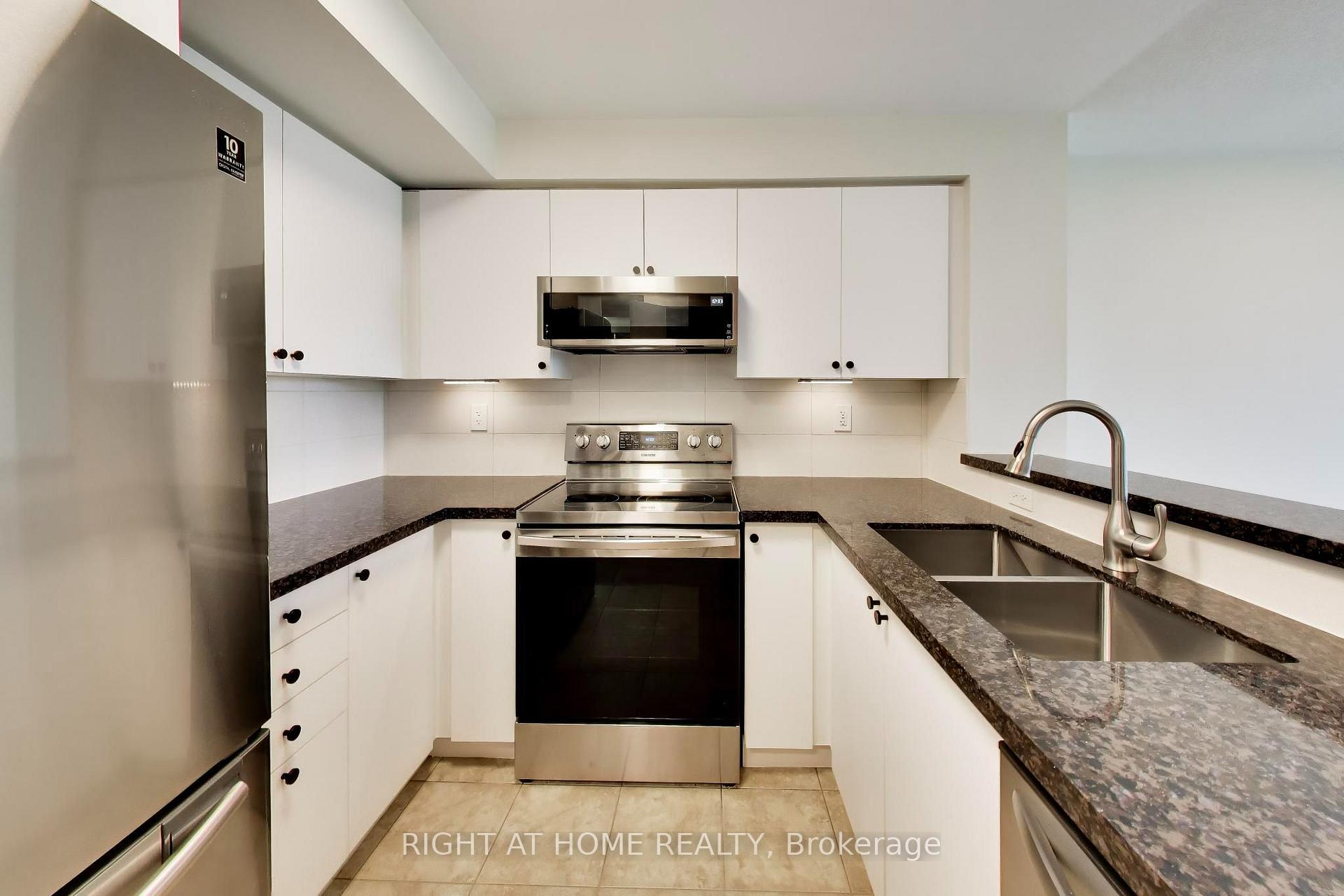 Photo 16 of Unit 407, 1040 The Queensway, Etobicoke, Islington-City Centre West — HOMEH
