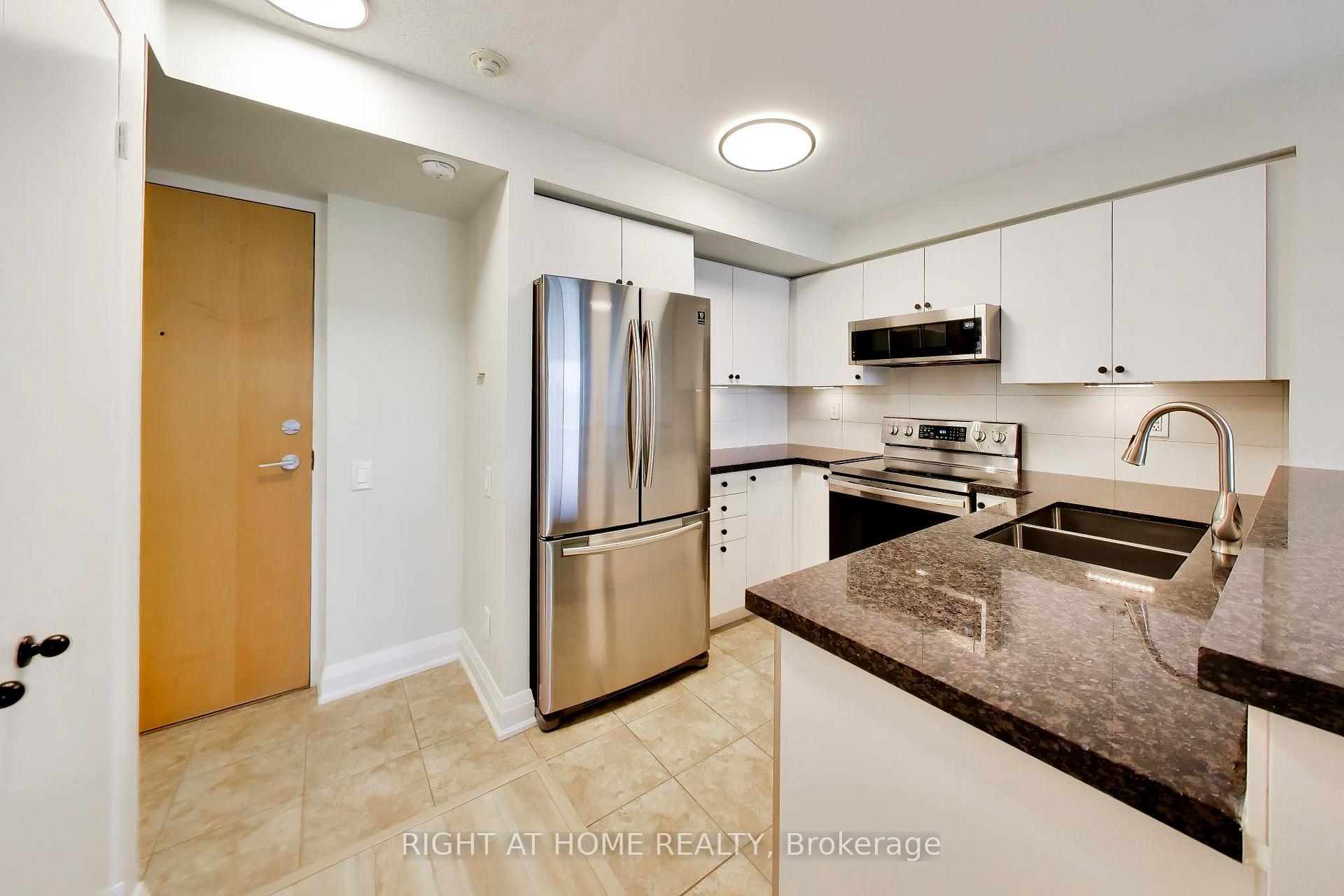 Photo 20 of Unit 407, 1040 The Queensway, Etobicoke, Islington-City Centre West — HOMEH