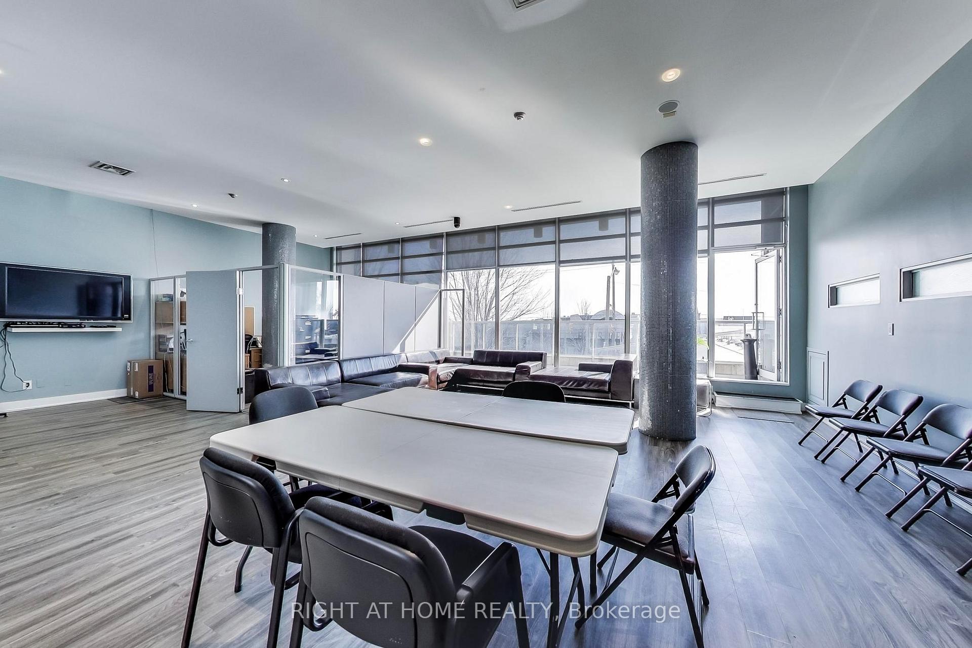 Photo 32 of Unit 407, 1040 The Queensway, Etobicoke, Islington-City Centre West — HOMEH
