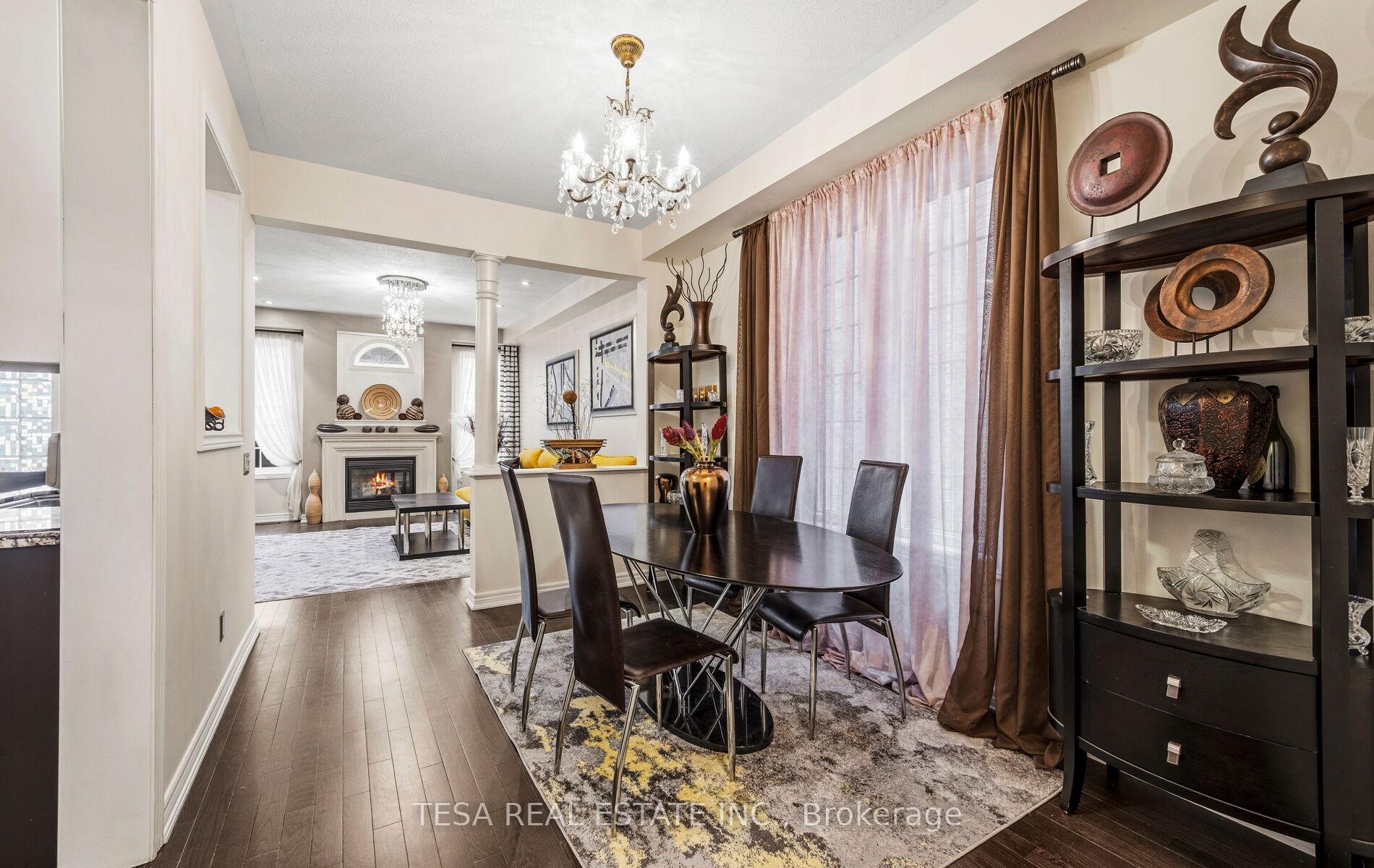 Photo 8 of 417 Lady Nadia Drive, Vaughan, Patterson — HOMEH