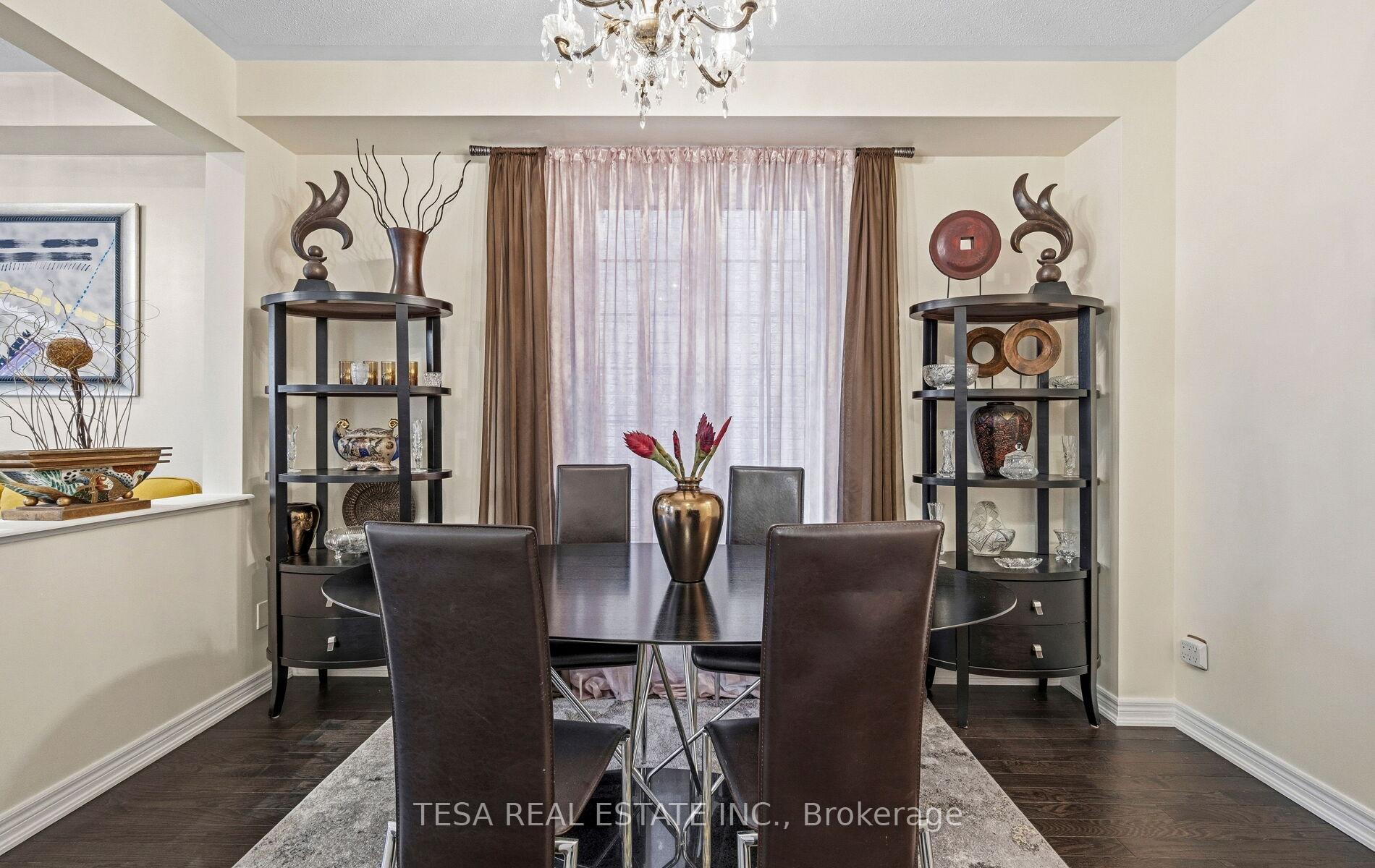 Photo 10 of 417 Lady Nadia Drive, Vaughan, Patterson — HOMEH