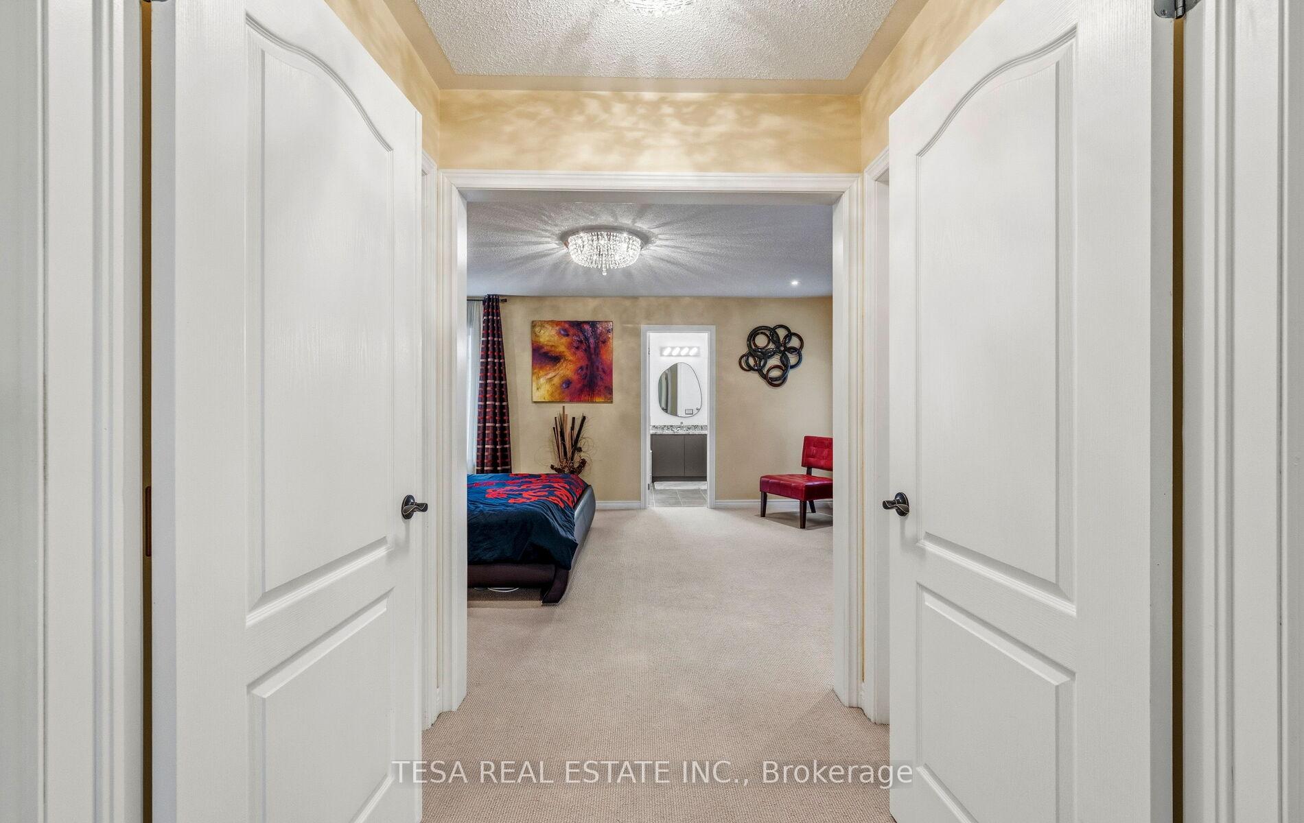 Photo 26 of 417 Lady Nadia Drive, Vaughan, Patterson — HOMEH