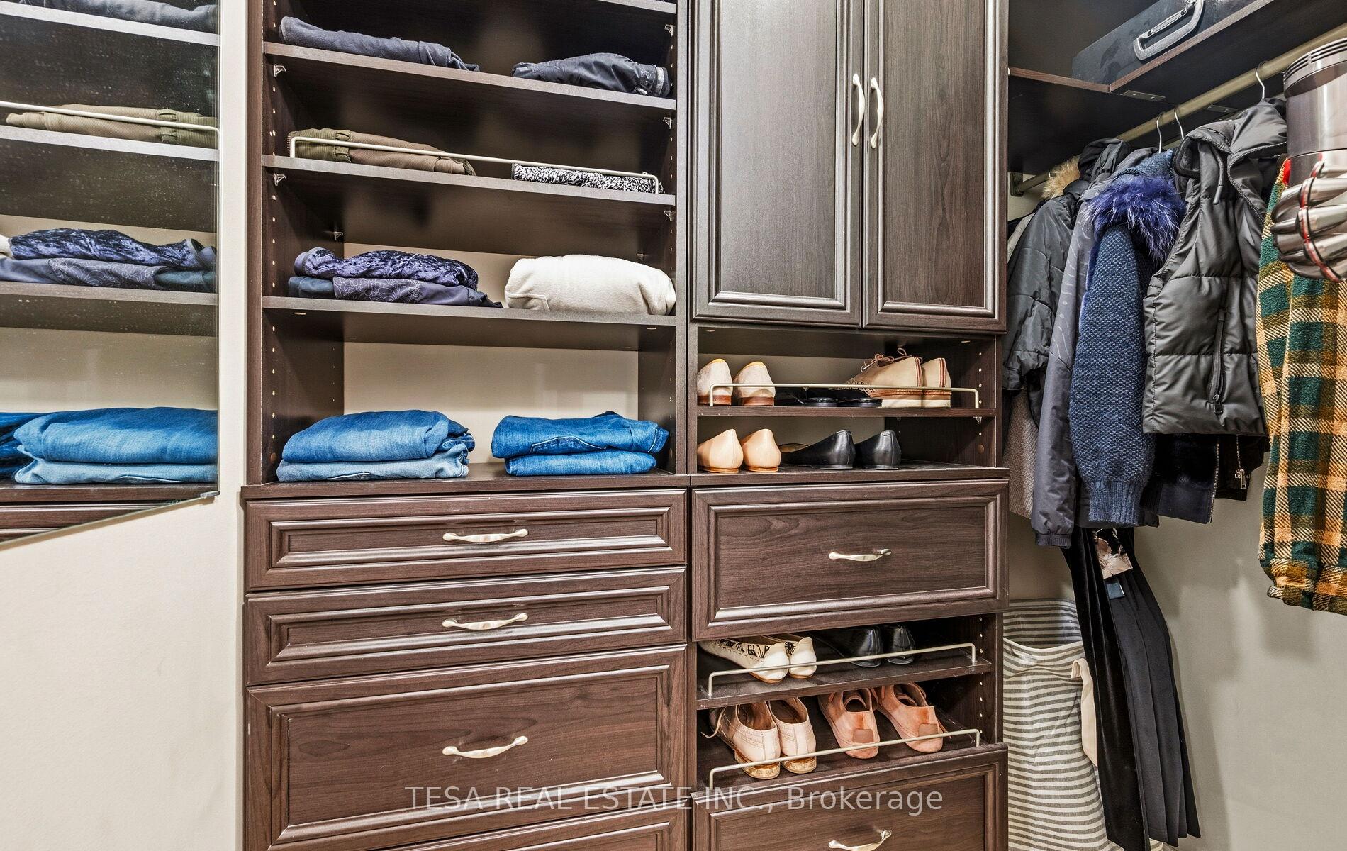 Photo 32 of 417 Lady Nadia Drive, Vaughan, Patterson — HOMEH