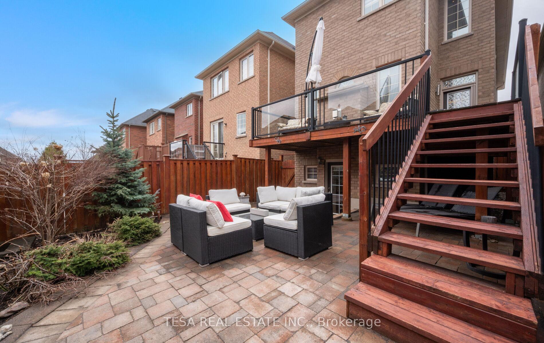Photo 48 of 417 Lady Nadia Drive, Vaughan, Patterson — HOMEH