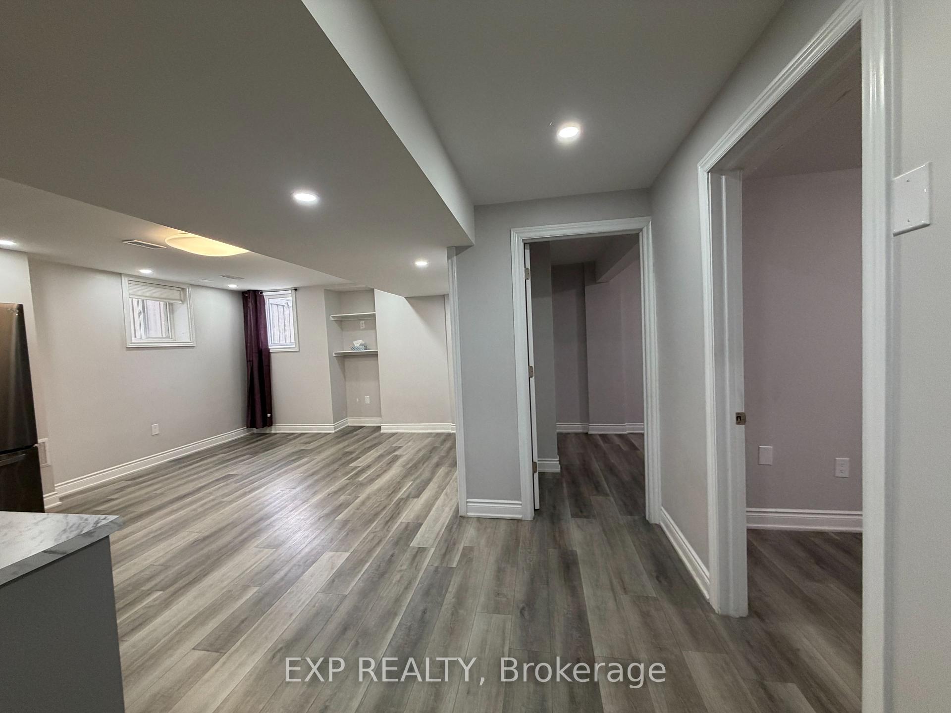 Photo 11 of 69 Gardenbrooke Trail, Brampton, Bram East — HOMEH