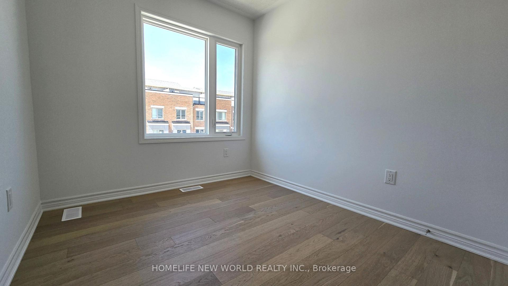 Photo 10 of 109 Avani Avenue, Markham, Rural Markham — HOMEH