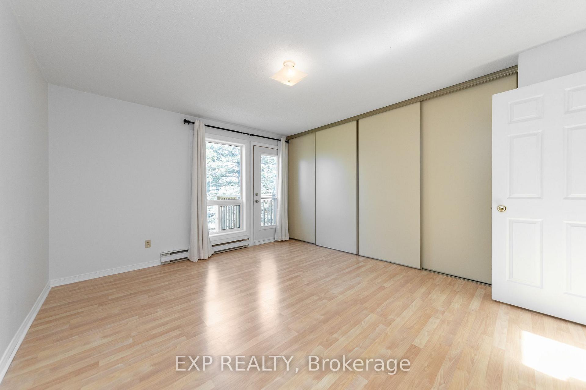 Photo 29 of 324 Briston Private, Ottawa, Hunt Club Park — HOMEH