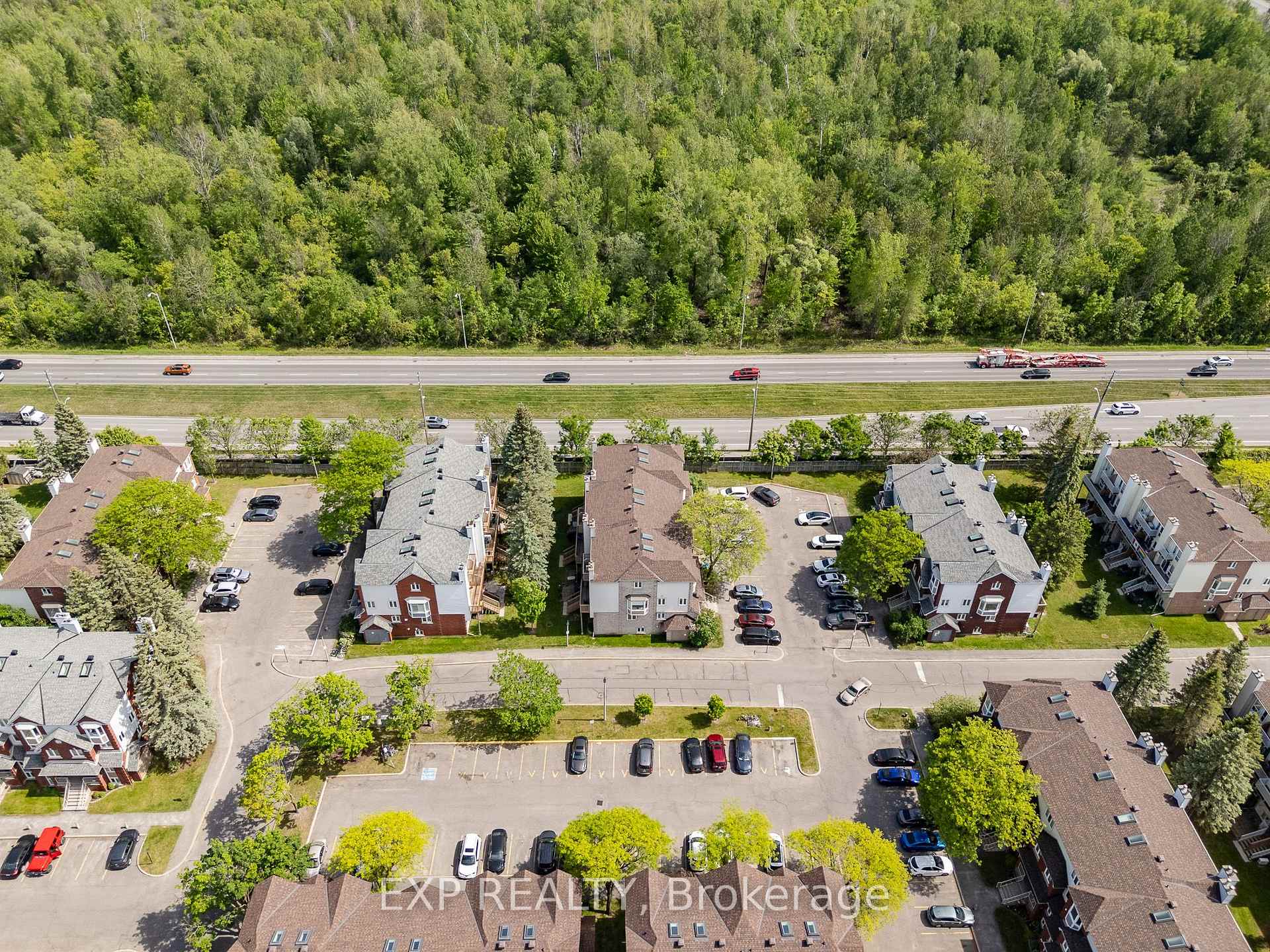 Photo 41 of 324 Briston Private, Ottawa, Hunt Club Park — HOMEH