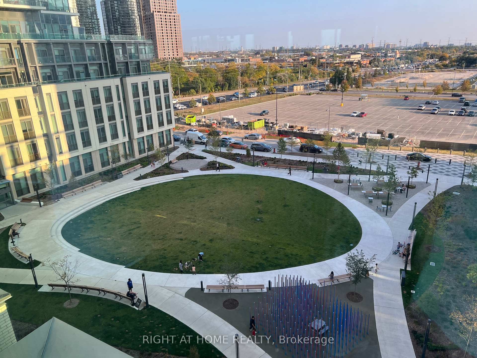 Photo 4 of Unit 3107, 7890 Jane Street, Vaughan, Vaughan Corporate Centre — HOMEH