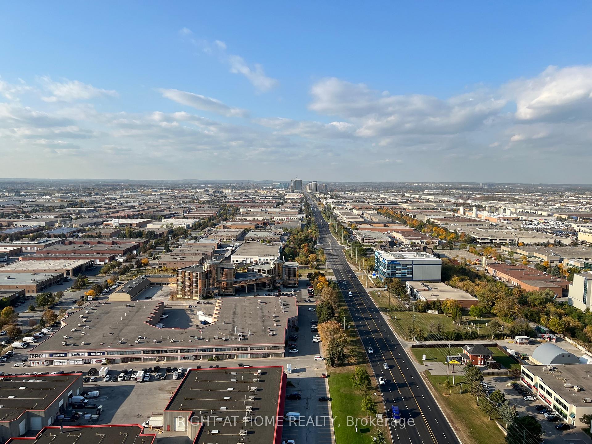 Photo 8 of Unit 3107, 7890 Jane Street, Vaughan, Vaughan Corporate Centre — HOMEH