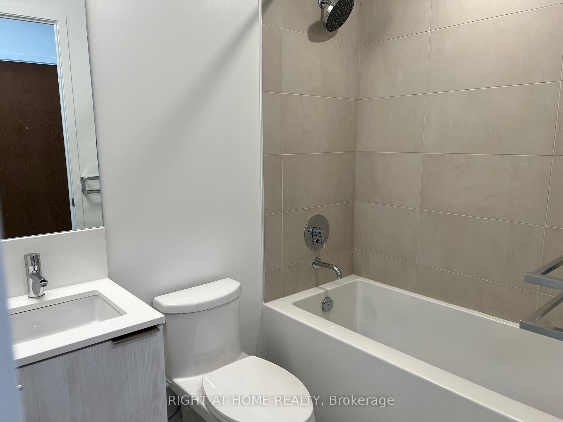 Photo 18 of Unit 3107, 7890 Jane Street, Vaughan, Vaughan Corporate Centre — HOMEH