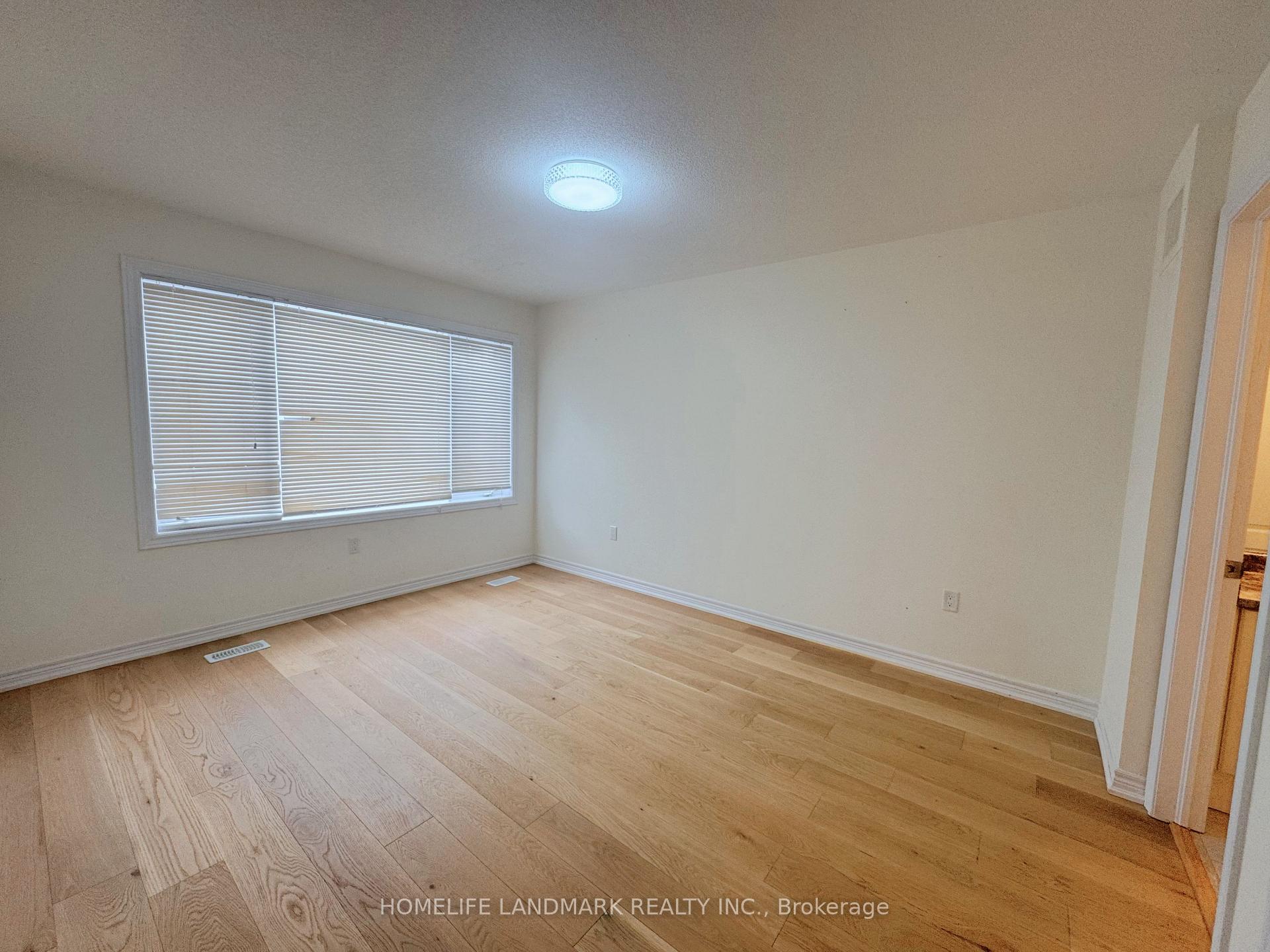 Photo 13 of 36 Applegate Drive, East Gwillimbury, Sharon — HOMEH