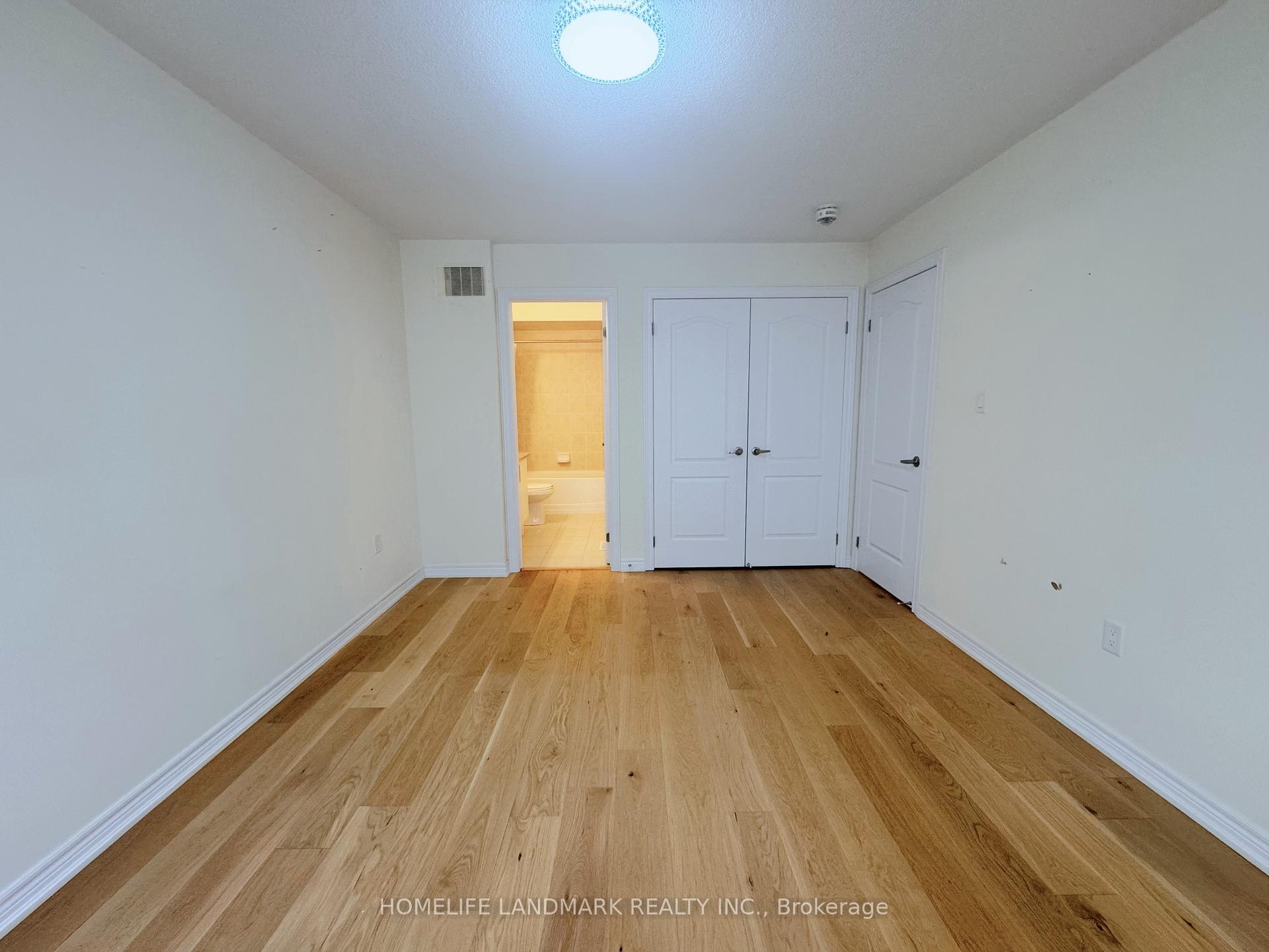 Photo 14 of 36 Applegate Drive, East Gwillimbury, Sharon — HOMEH