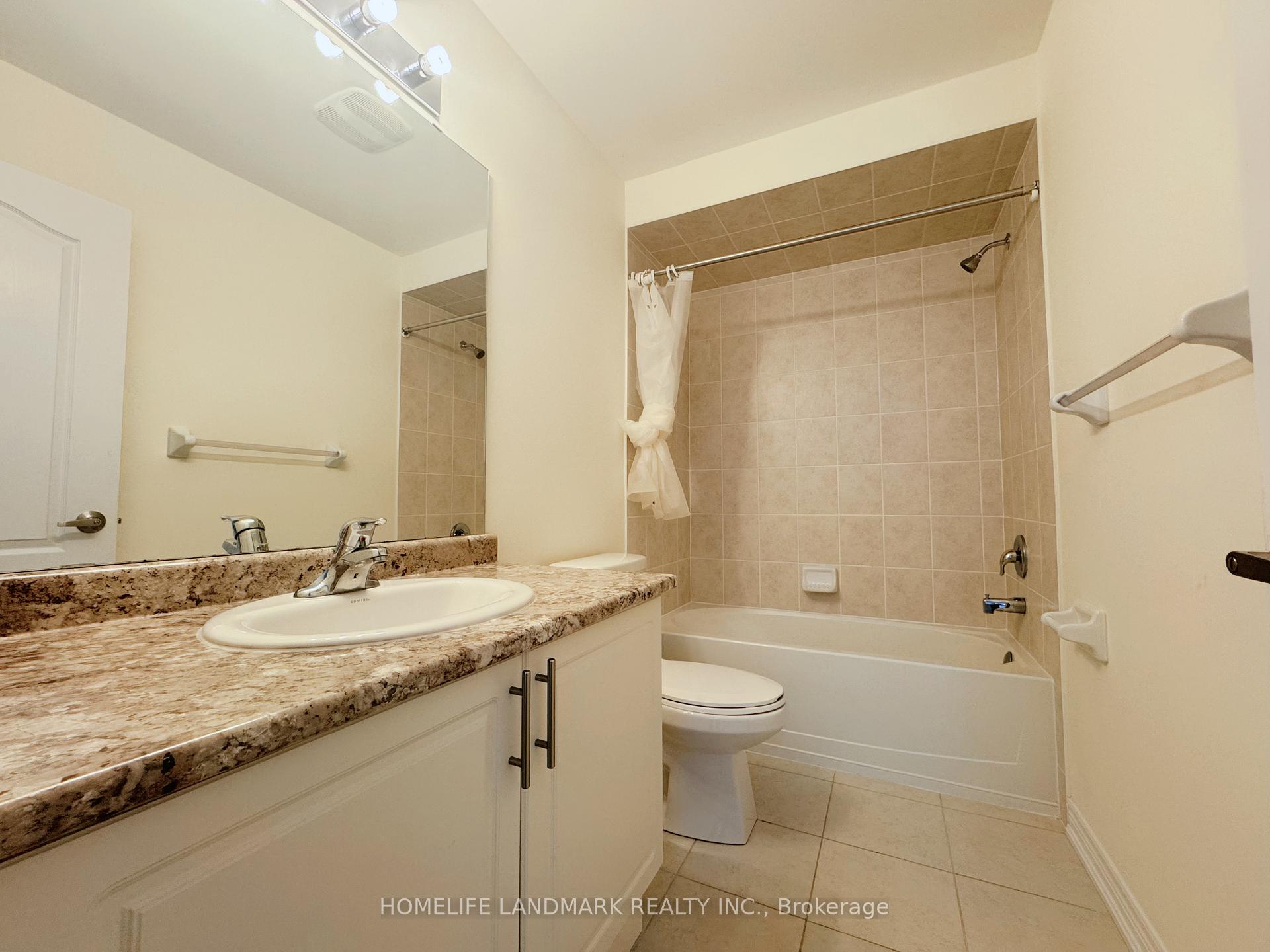 Photo 15 of 36 Applegate Drive, East Gwillimbury, Sharon — HOMEH