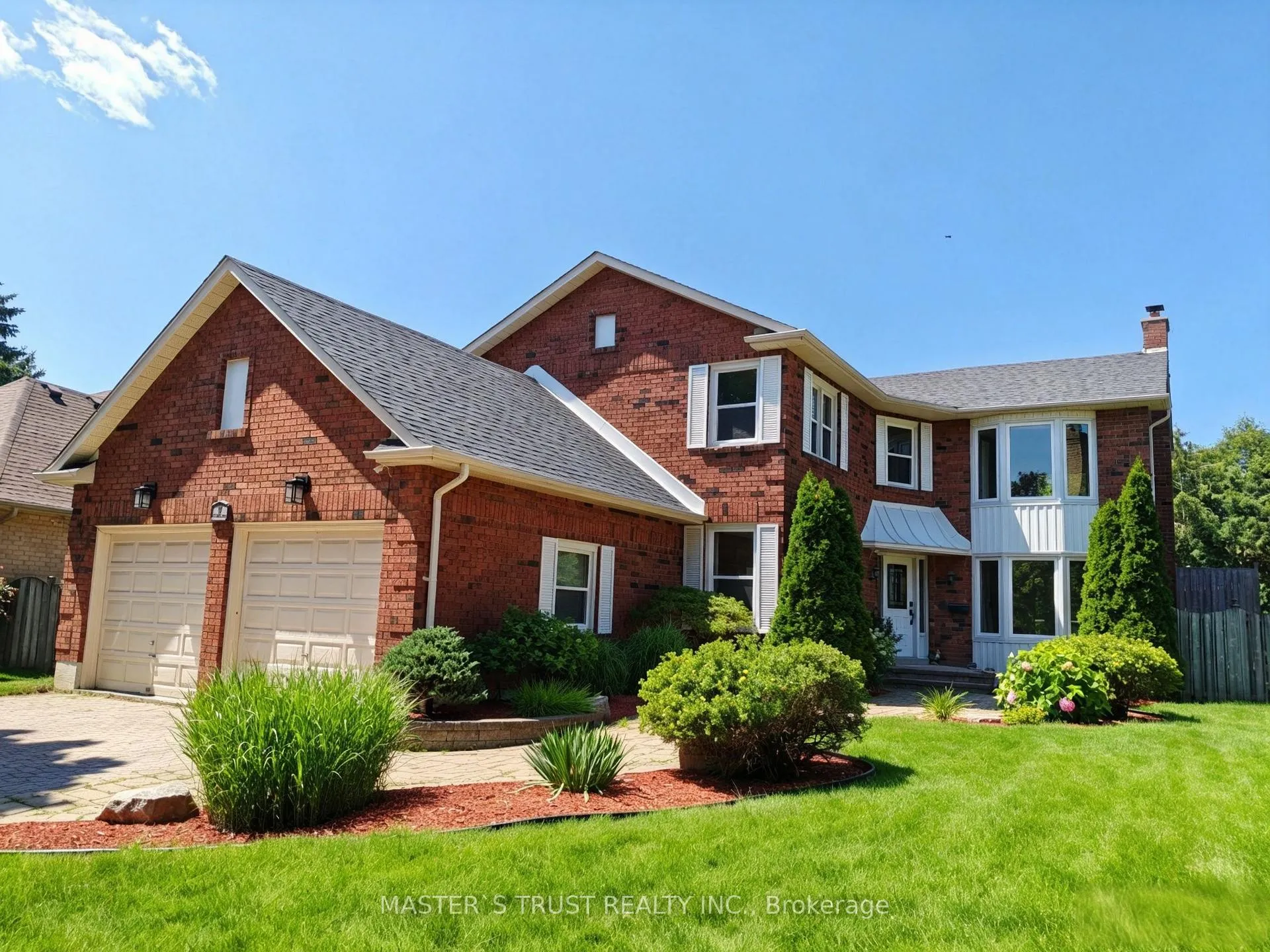 Photo 2 of 47 Glen Hill Drive, Whitby, Blue Grass Meadows — HOMEH
