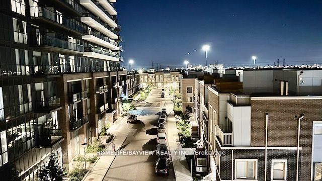 Photo 15 of Unit 512, 38 Honeycrisp Crescent, Vaughan, Vaughan Corporate Centre — HOMEH