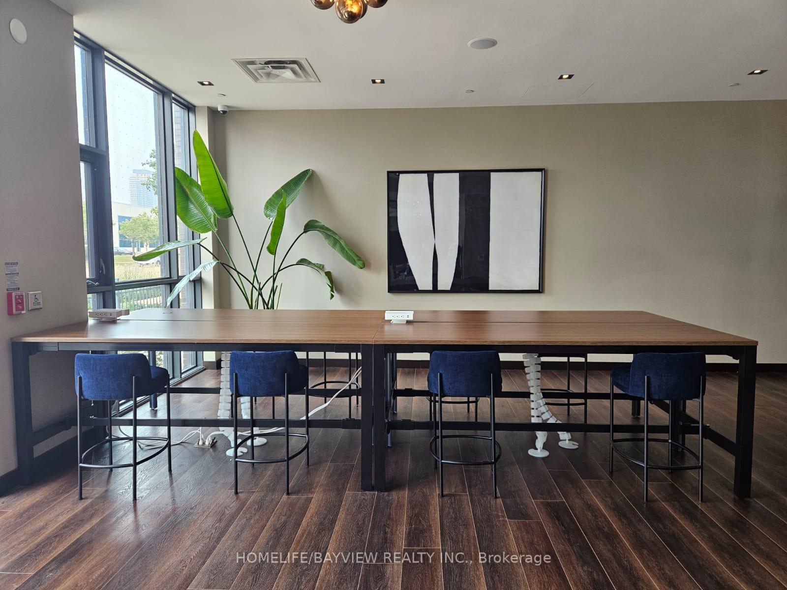 Photo 23 of Unit 512, 38 Honeycrisp Crescent, Vaughan, Vaughan Corporate Centre — HOMEH