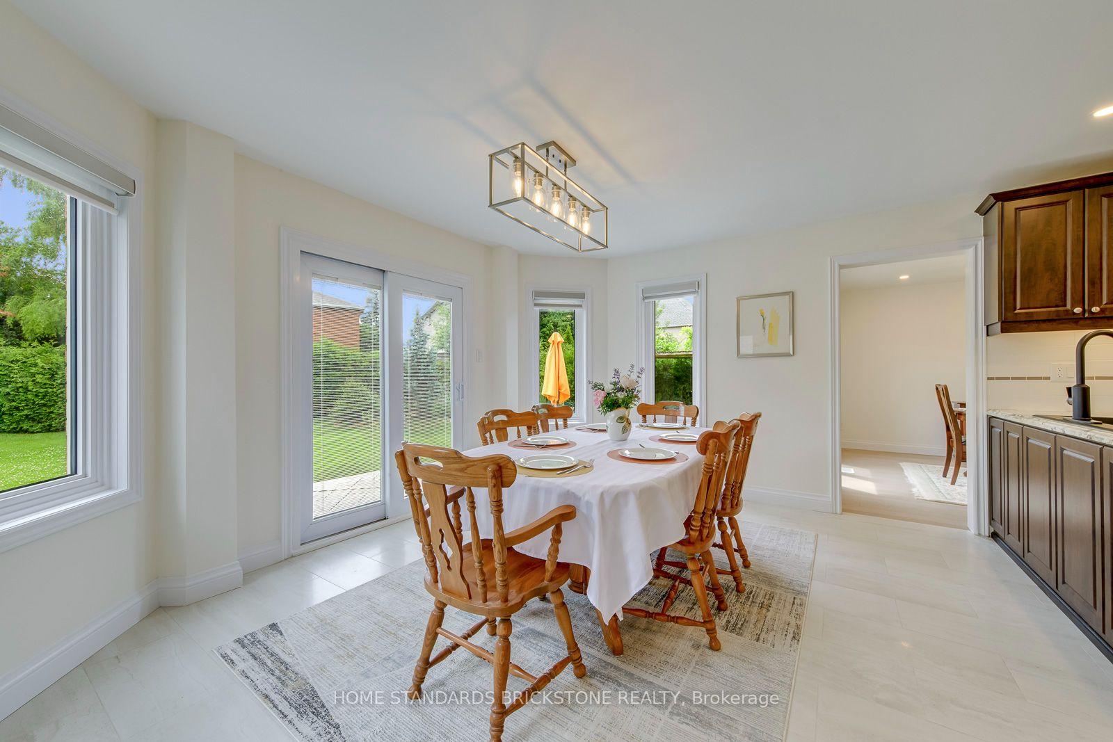 Photo 9 of 15 Samuel Crescent, Halton Hills, Georgetown — HOMEH
