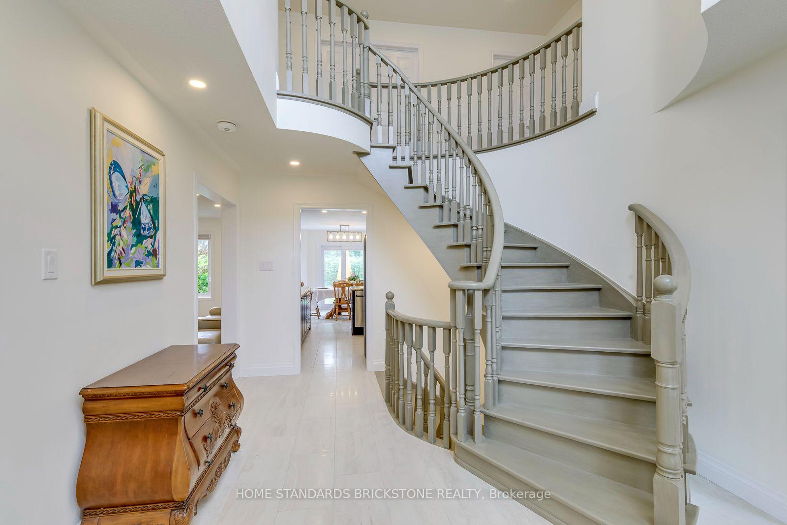 Photo 16 of 15 Samuel Crescent, Halton Hills, Georgetown — HOMEH