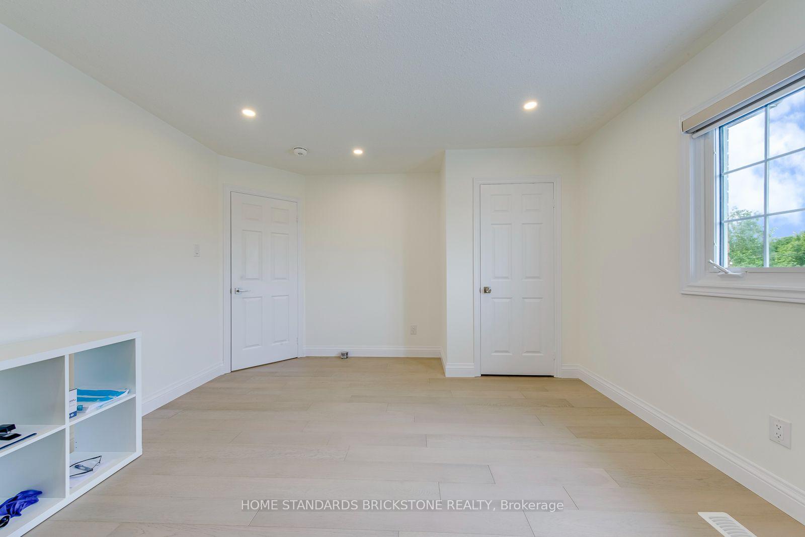 Photo 29 of 15 Samuel Crescent, Halton Hills, Georgetown — HOMEH