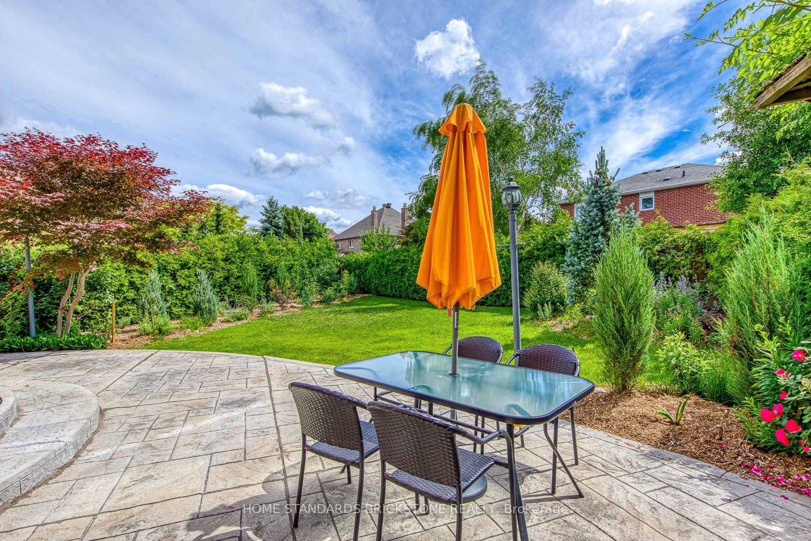 Photo 43 of 15 Samuel Crescent, Halton Hills, Georgetown — HOMEH