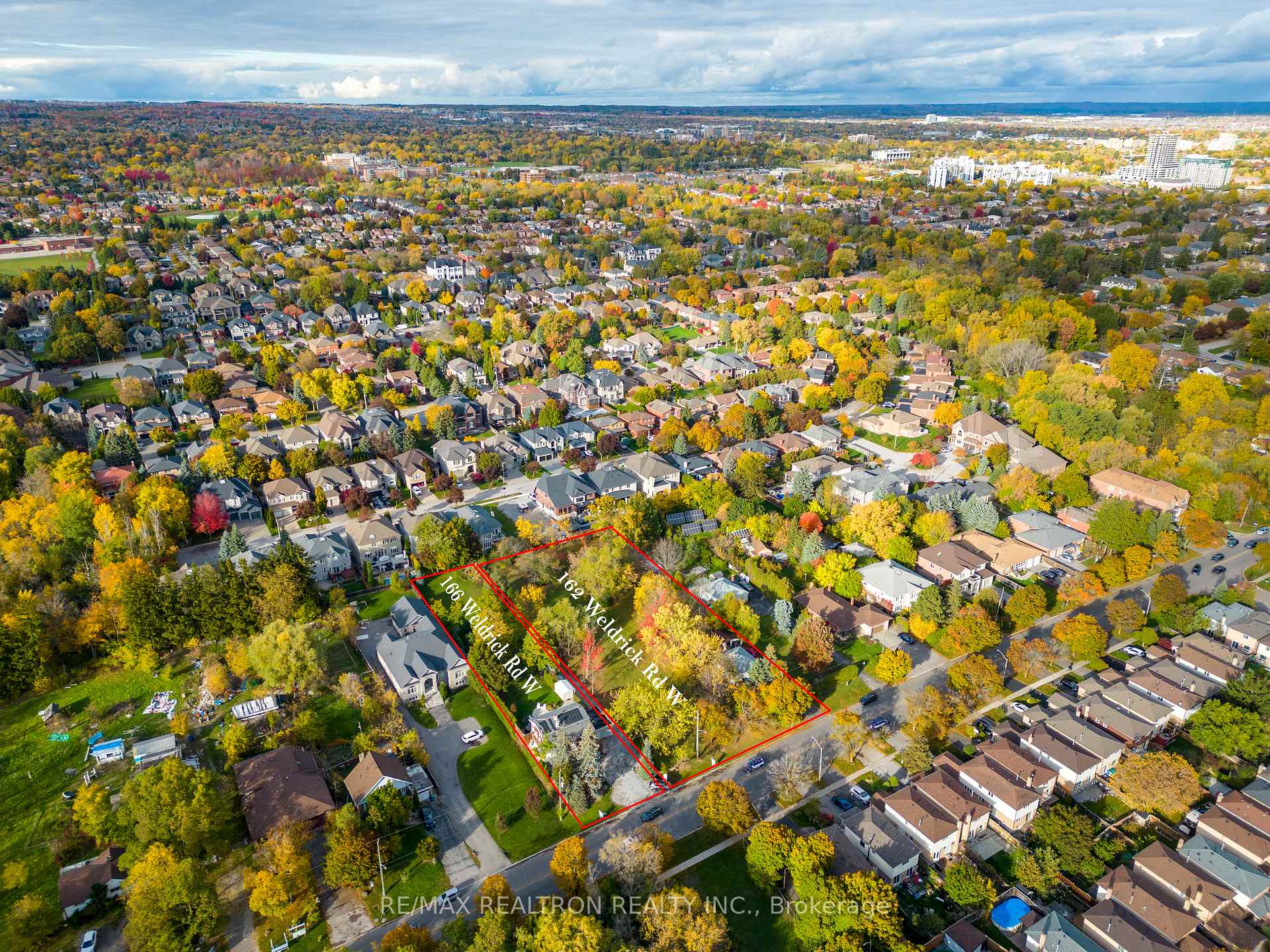 Photo 10 of 162 Weldrick Road W, Richmond Hill, North Richvale — HOMEH