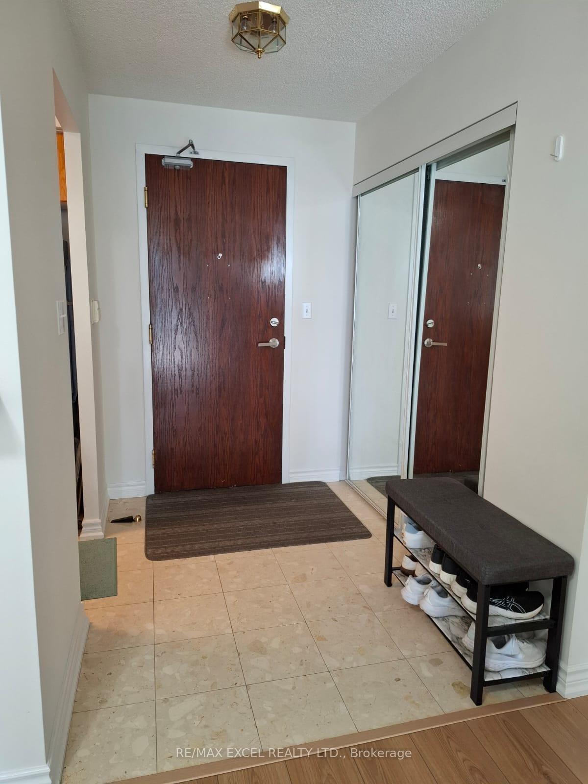 Photo 3 of Unit 902, 39 Pemberton Avenue, North York, Newtonbrook East — HOMEH