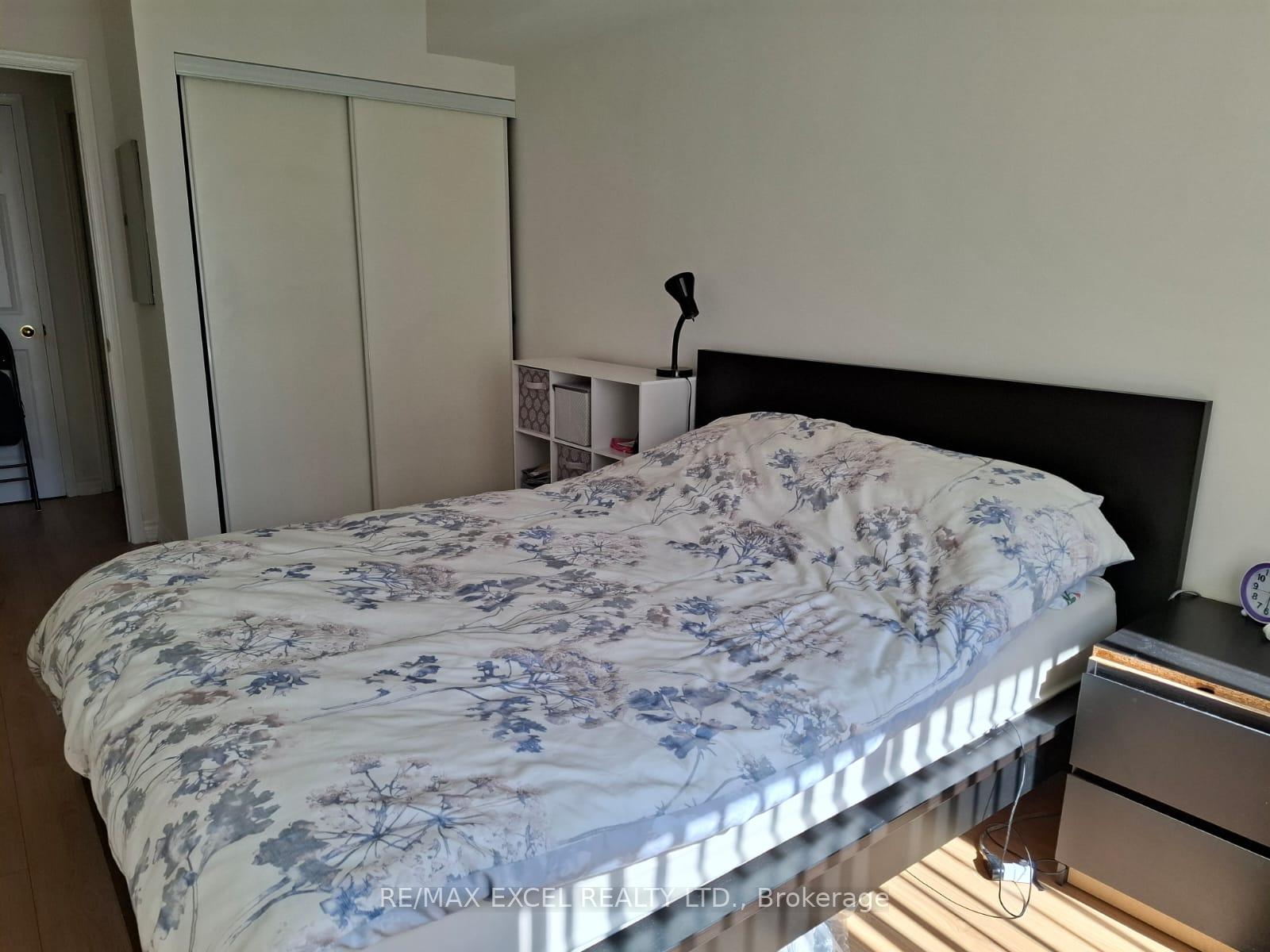 Photo 8 of Unit 902, 39 Pemberton Avenue, North York, Newtonbrook East — HOMEH