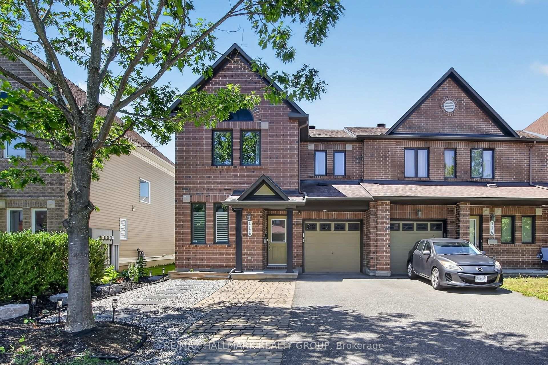 Photo 1 of 114 Dunforest Terrace, Ottawa, Barrhaven - Strandherd — HOMEH
