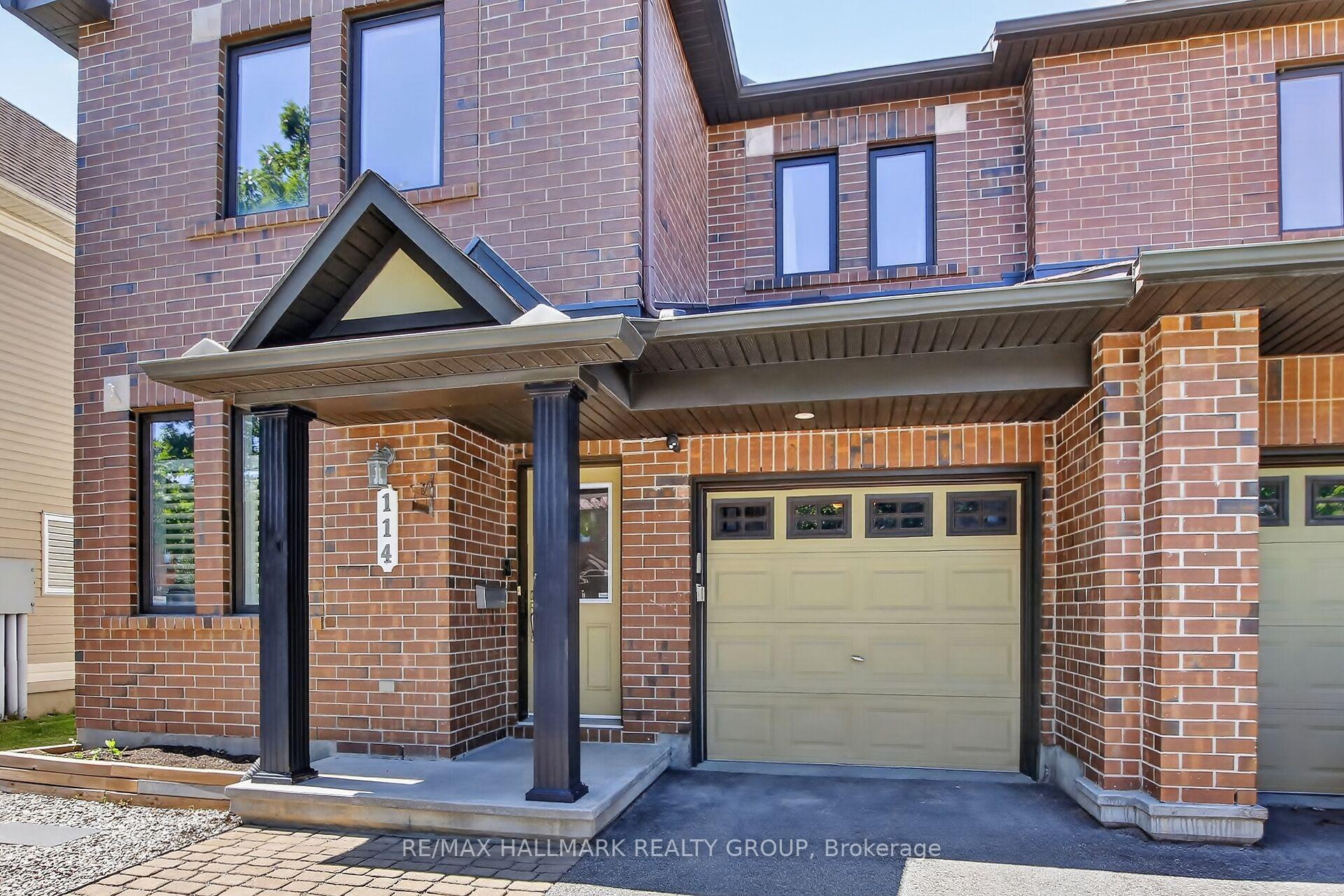 Photo 2 of 114 Dunforest Terrace, Ottawa, Barrhaven - Strandherd — HOMEH